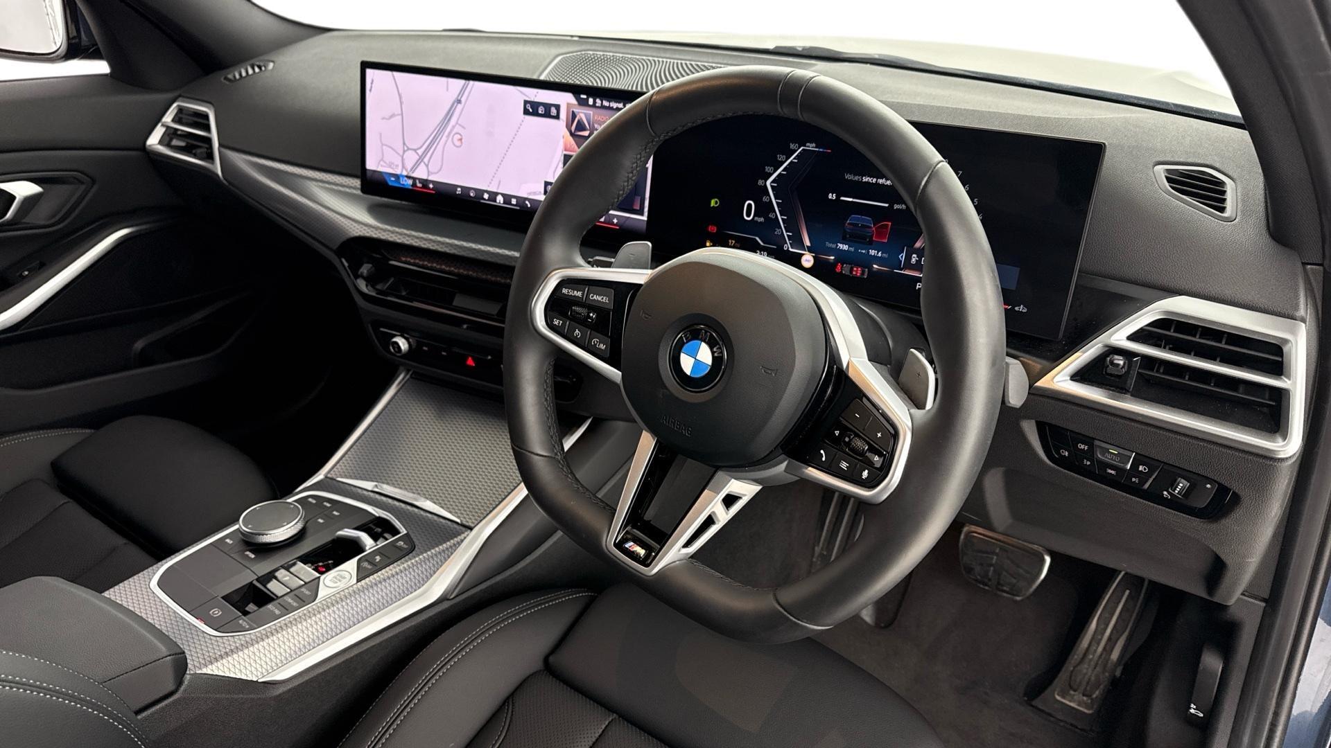 BMW 3 Series view 6