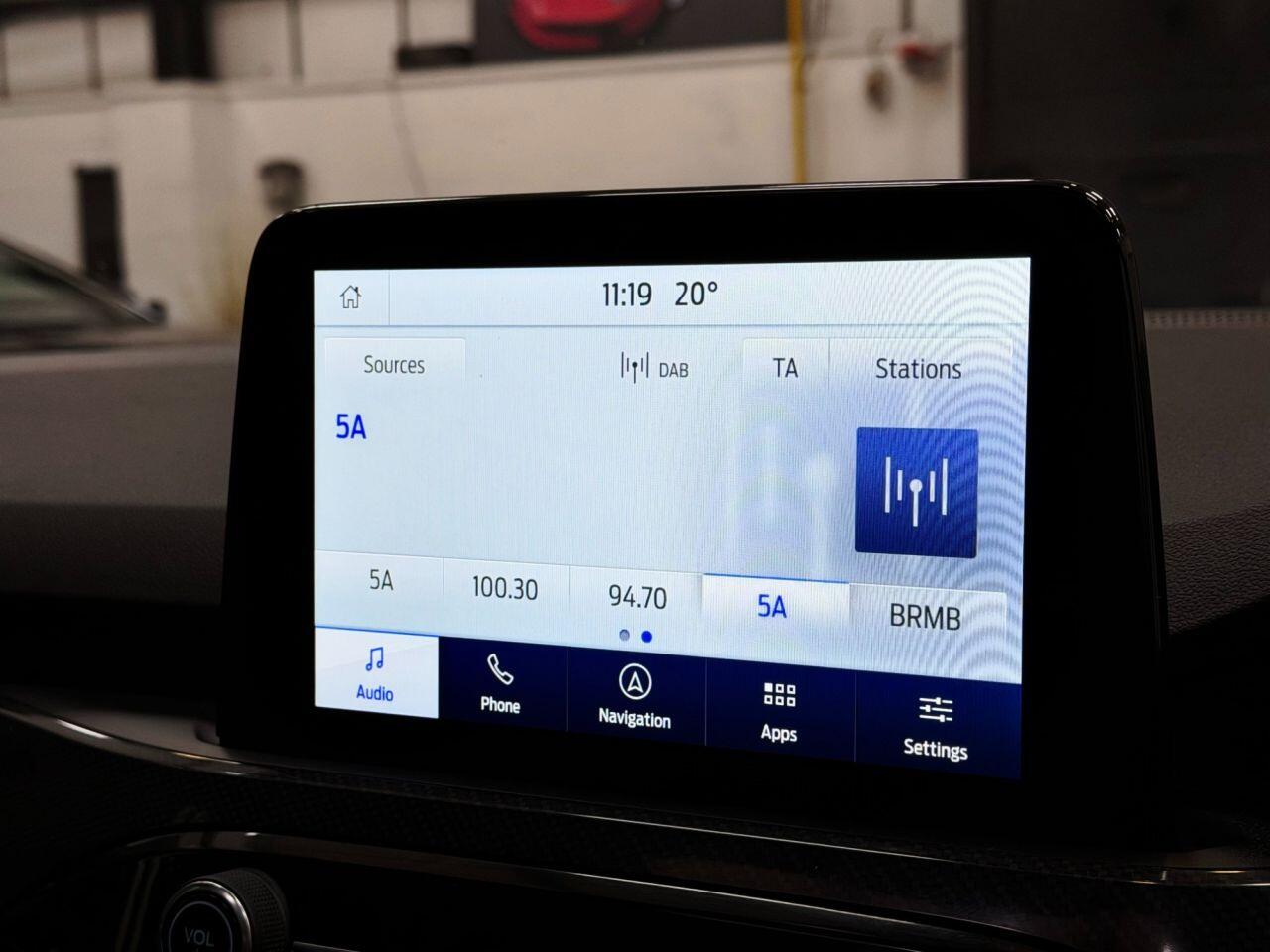 Ford Kuga view 32