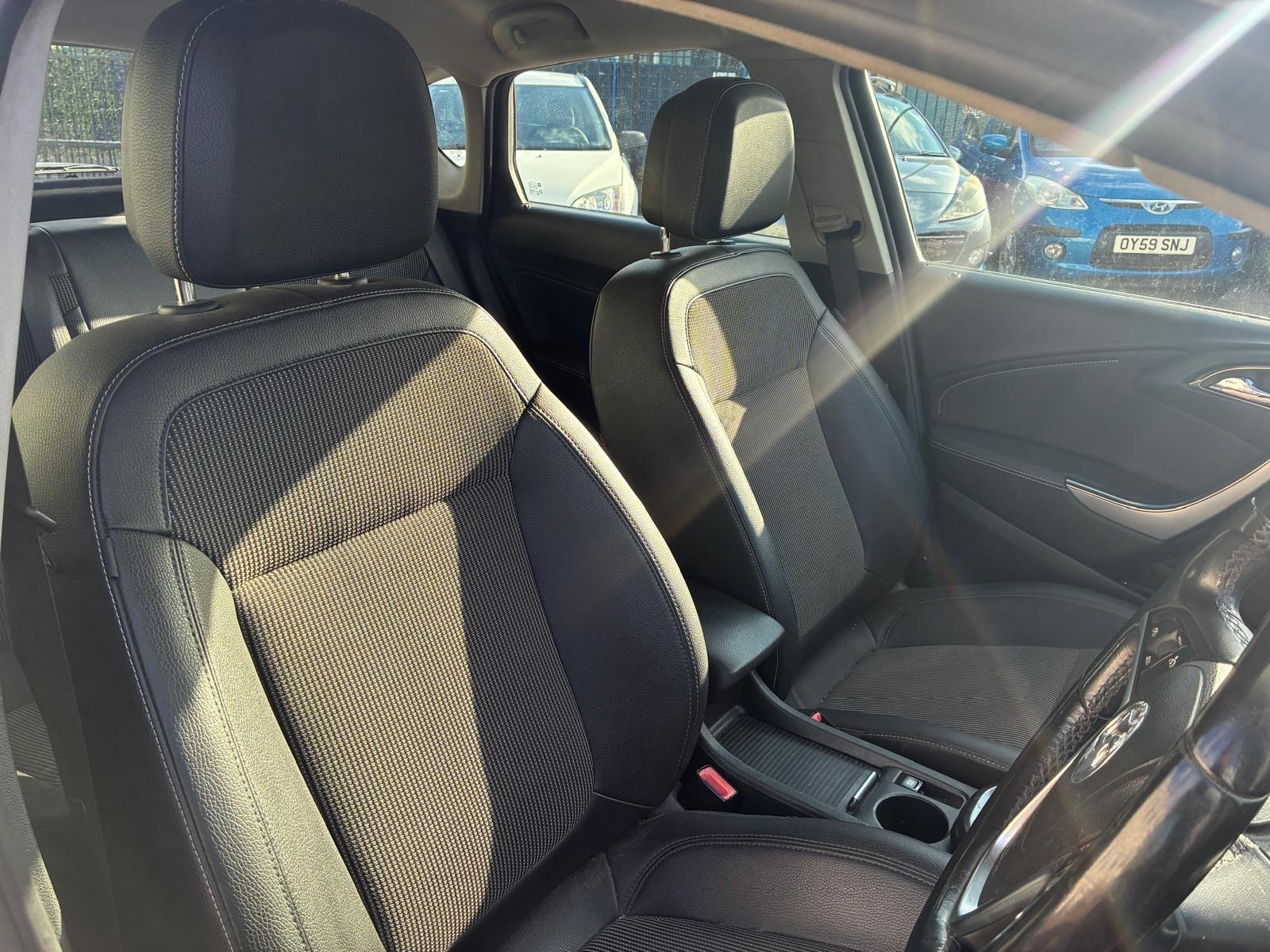 Vauxhall Astra view 15