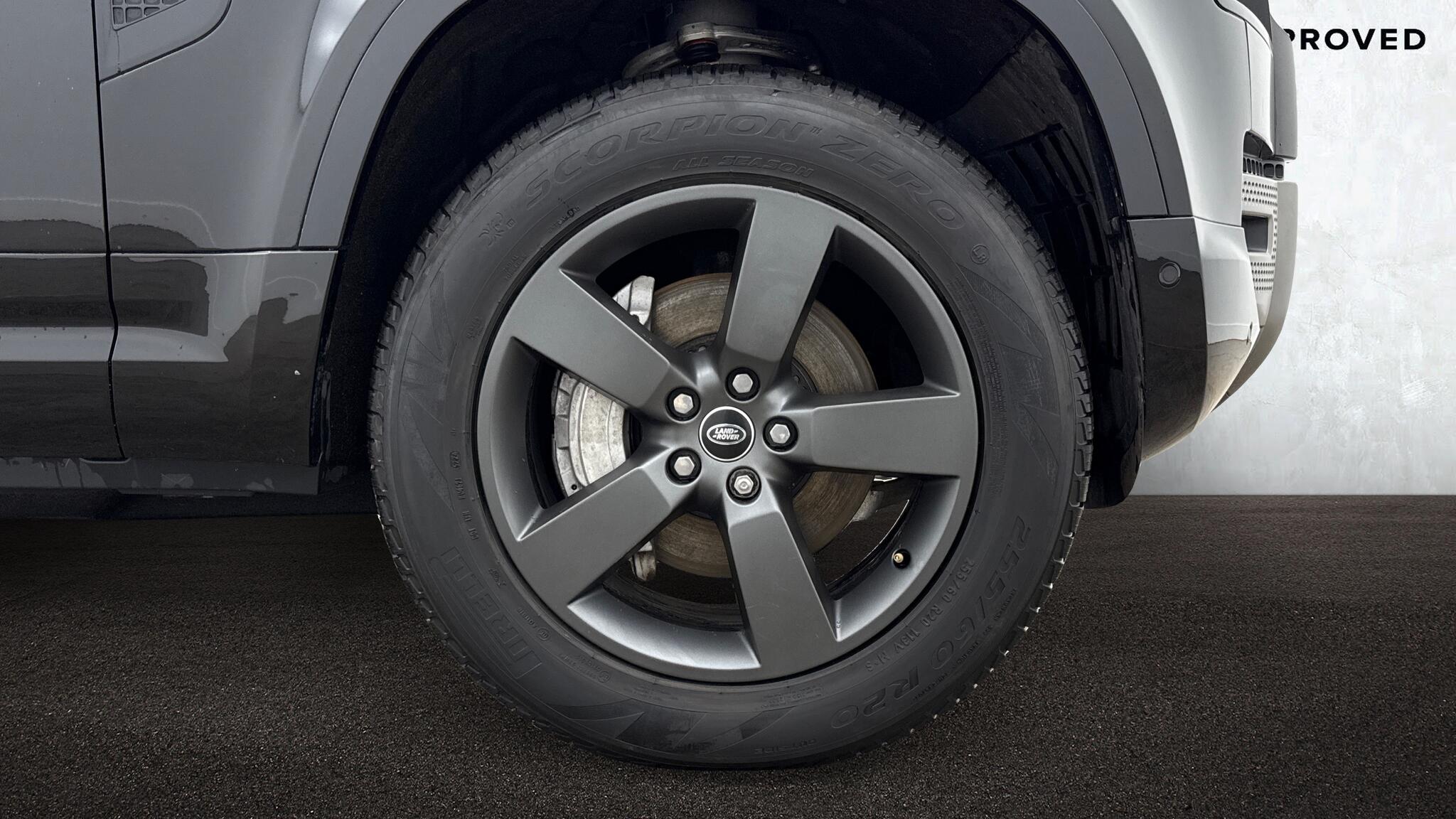 Land Rover Defender view 8