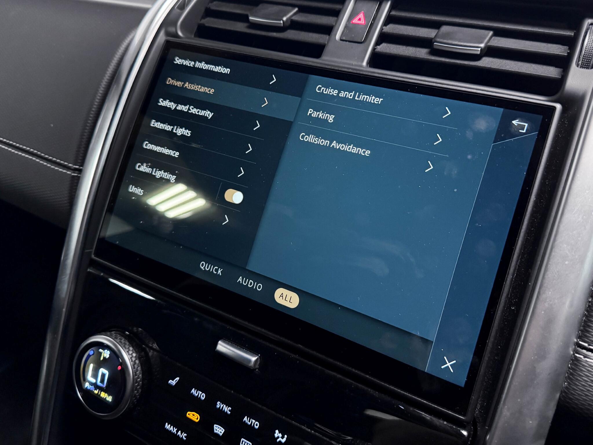 Land Rover Discovery view 58