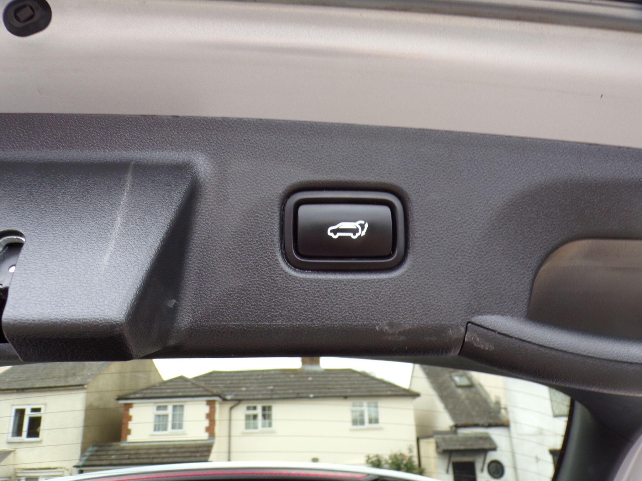Hyundai Tucson view 12