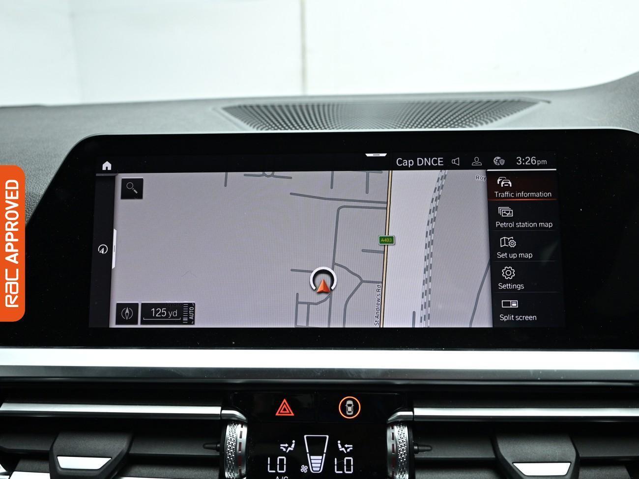 BMW 3 Series view 14