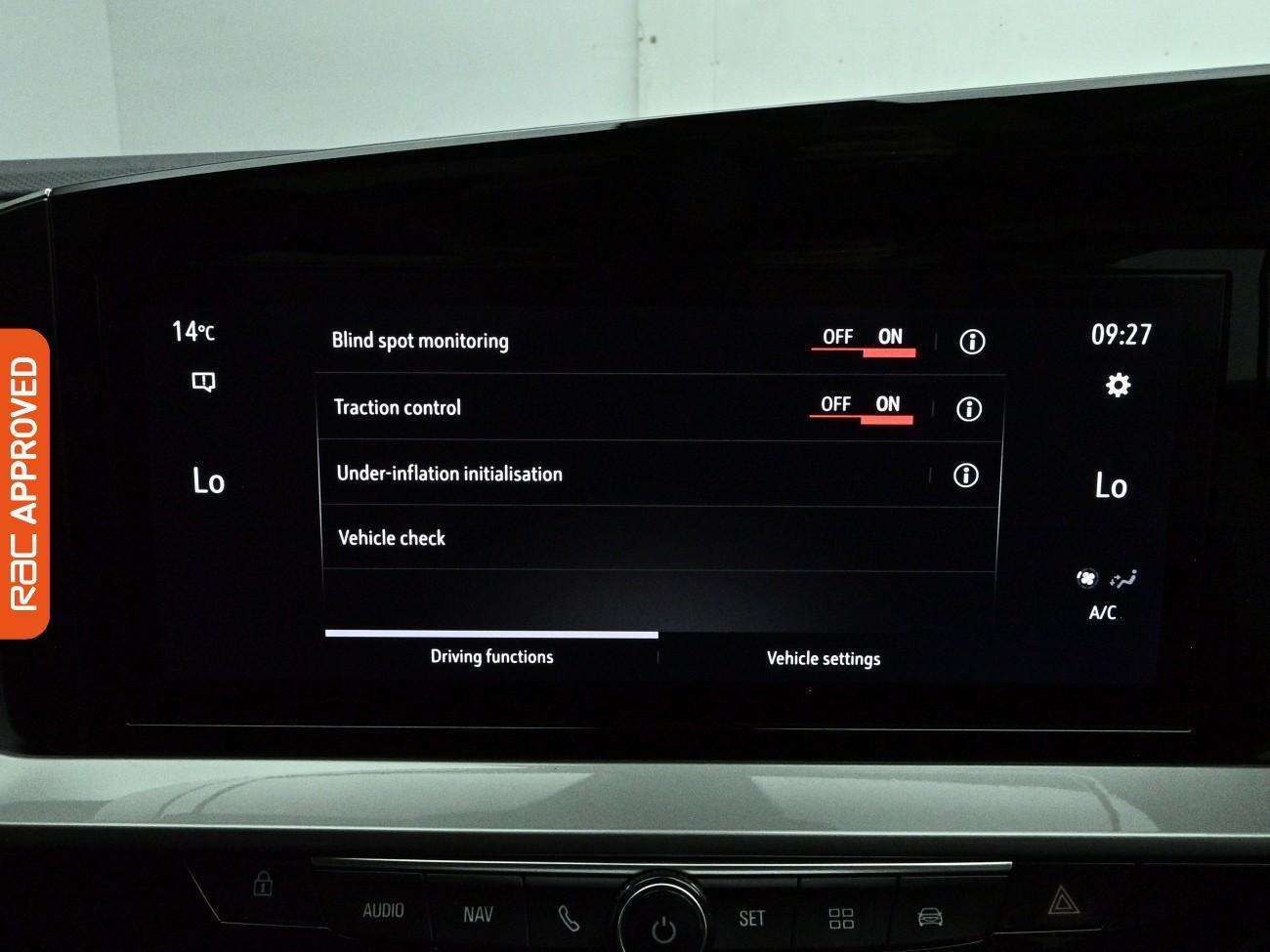 Vauxhall Mokka view 14