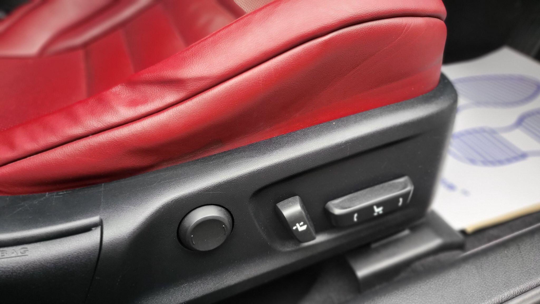 Lexus Is view 20