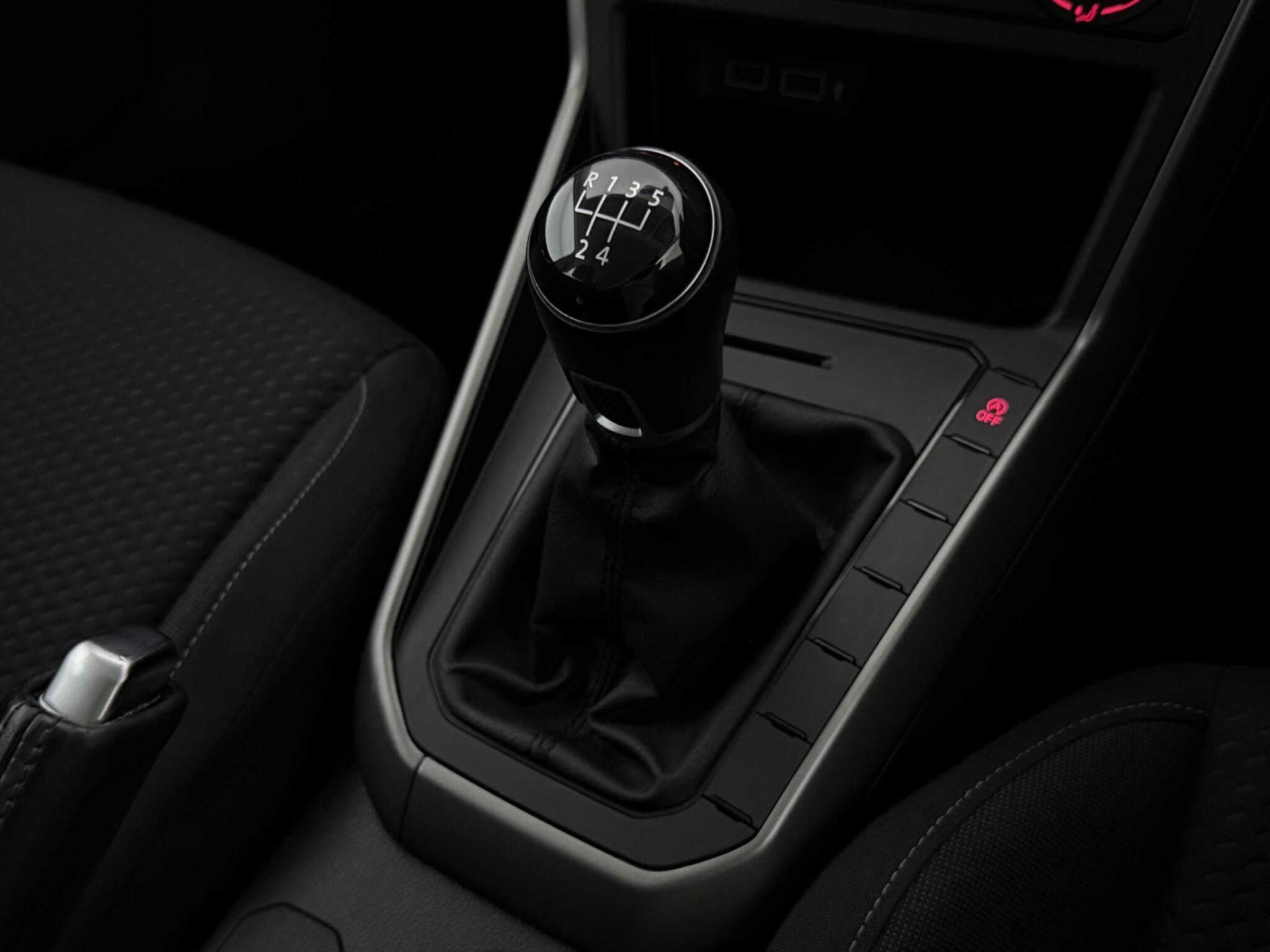 Volkswagen Polo view 19