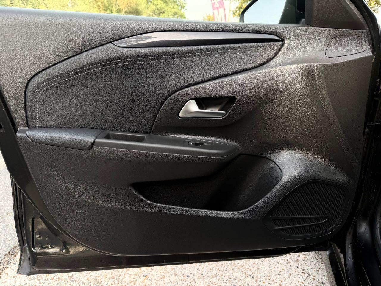 Vauxhall Corsa view 24