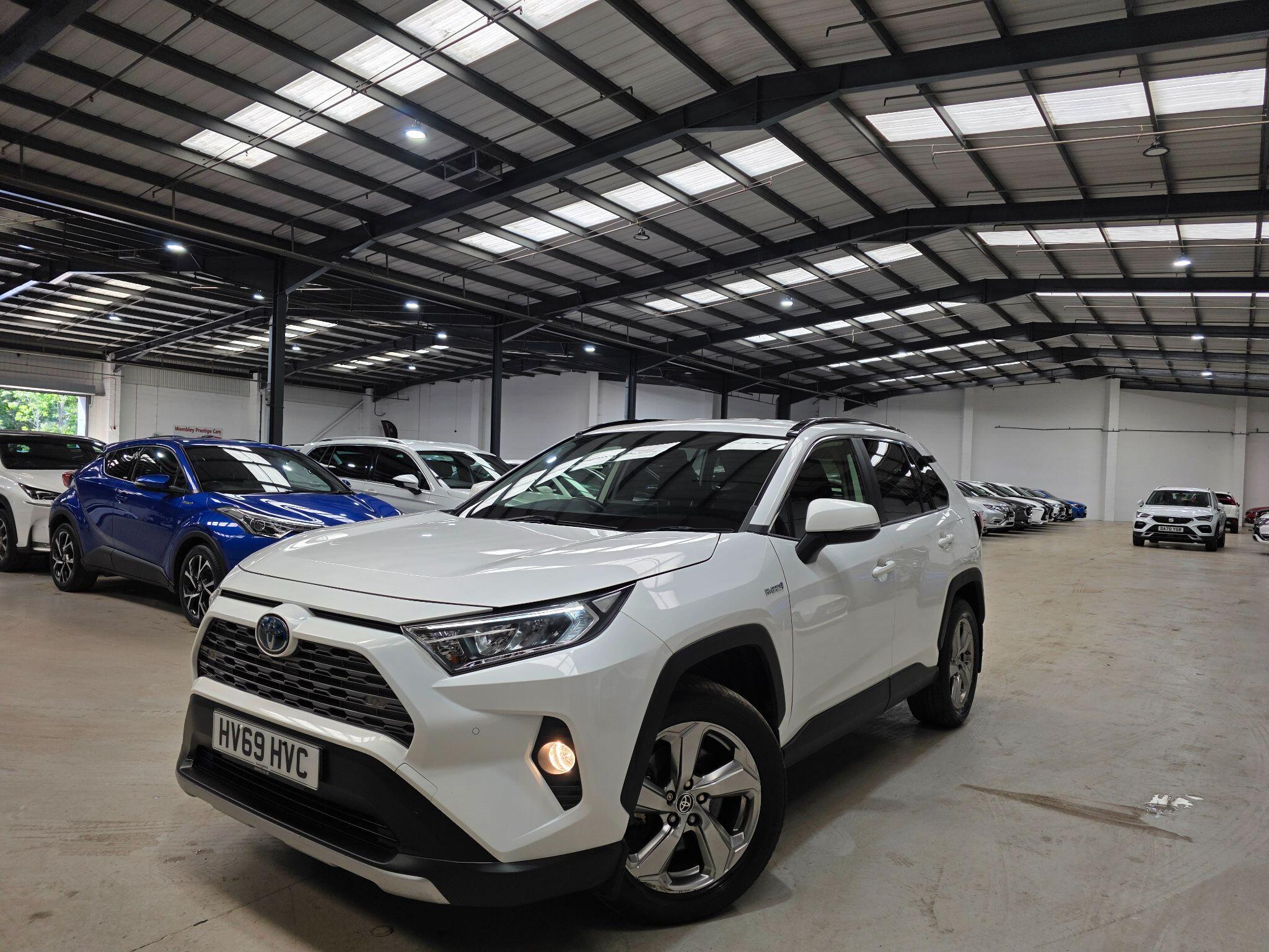 Toyota Rav4 main image