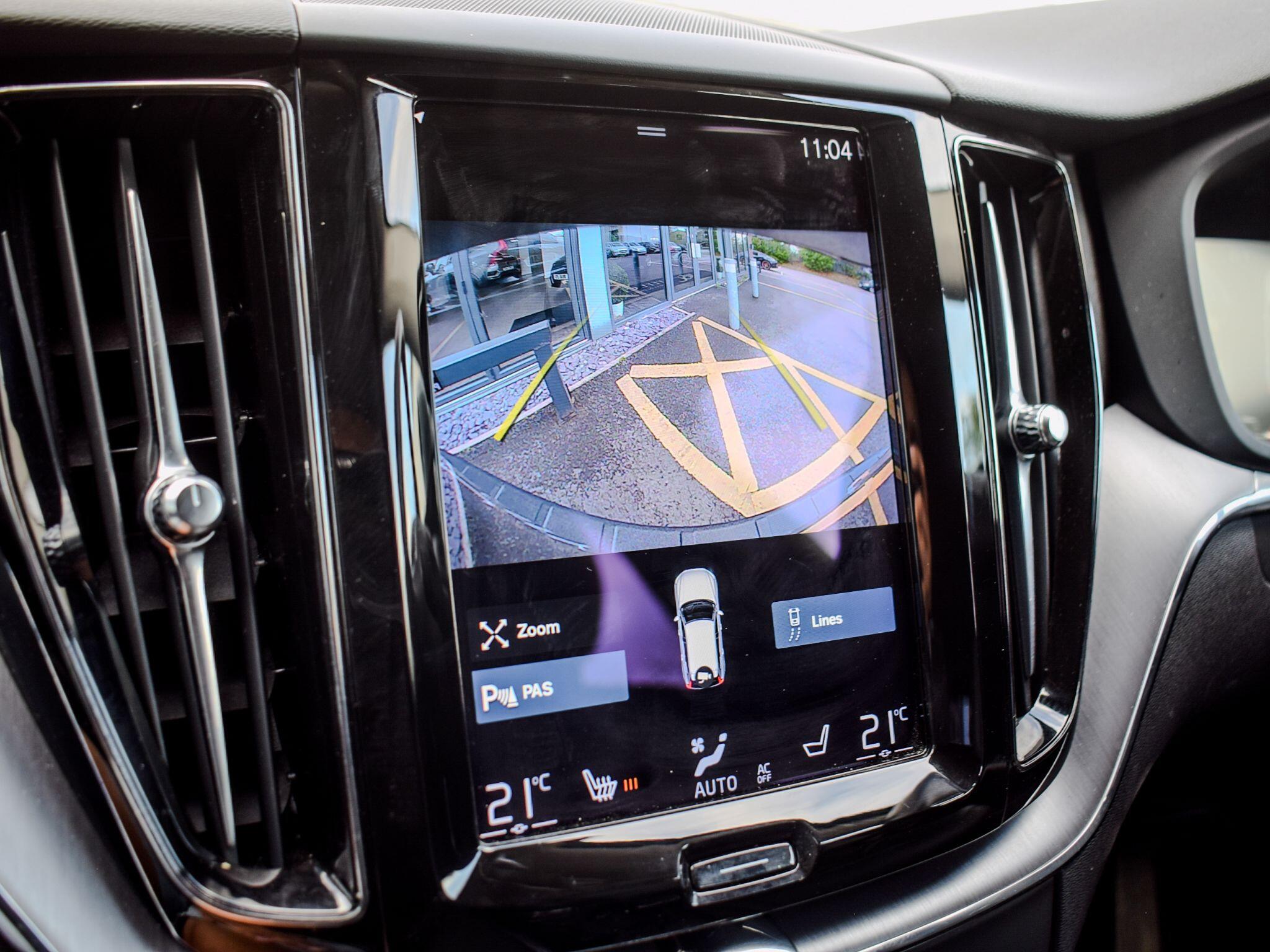 Volvo XC60 view 17