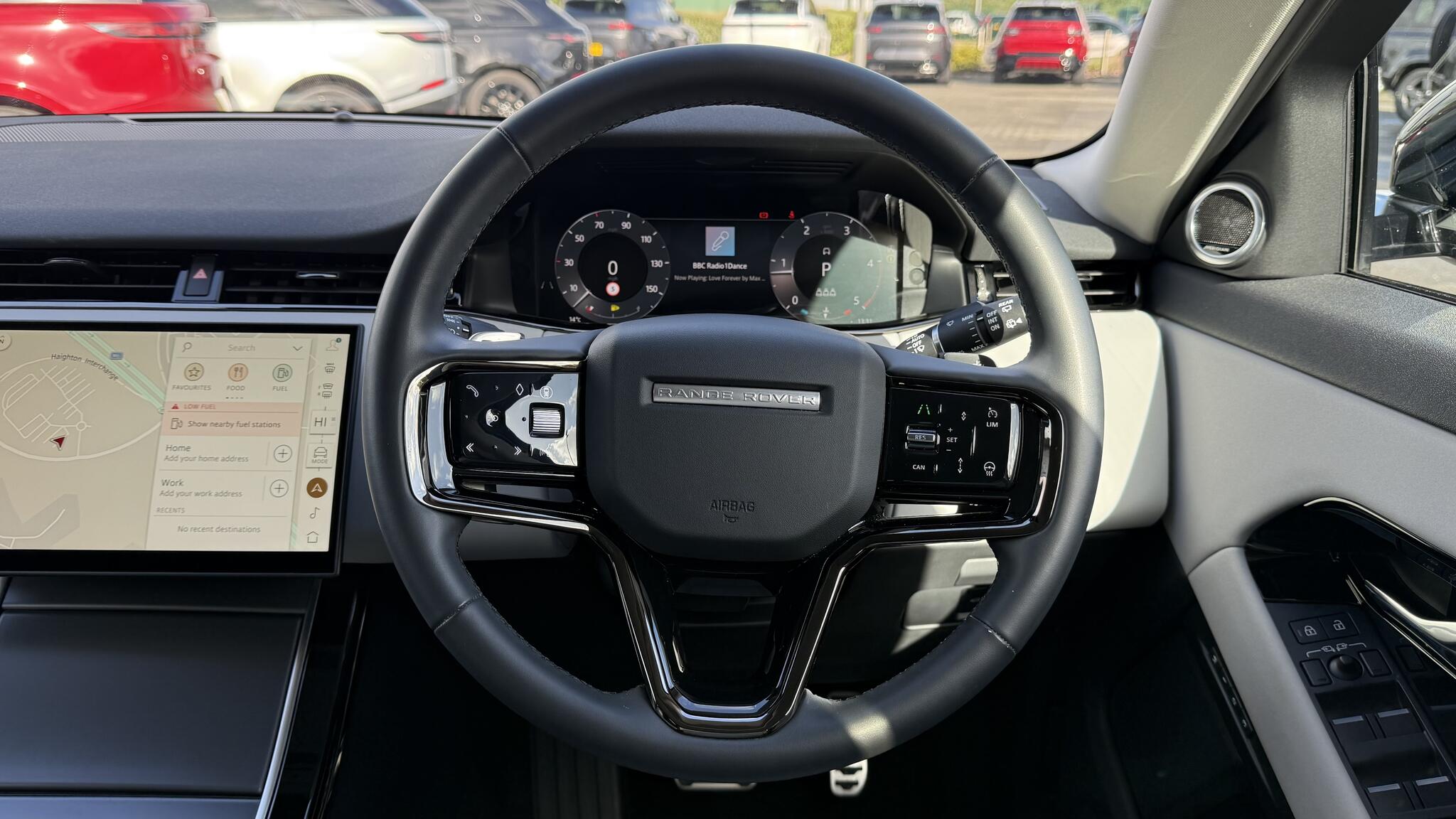 Land Rover Range Rover Evoque view 15