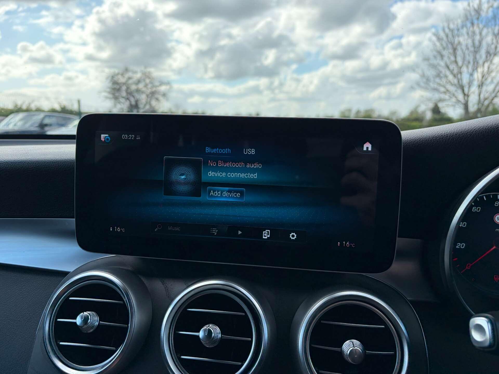 Mercedes-Benz GLC view 61
