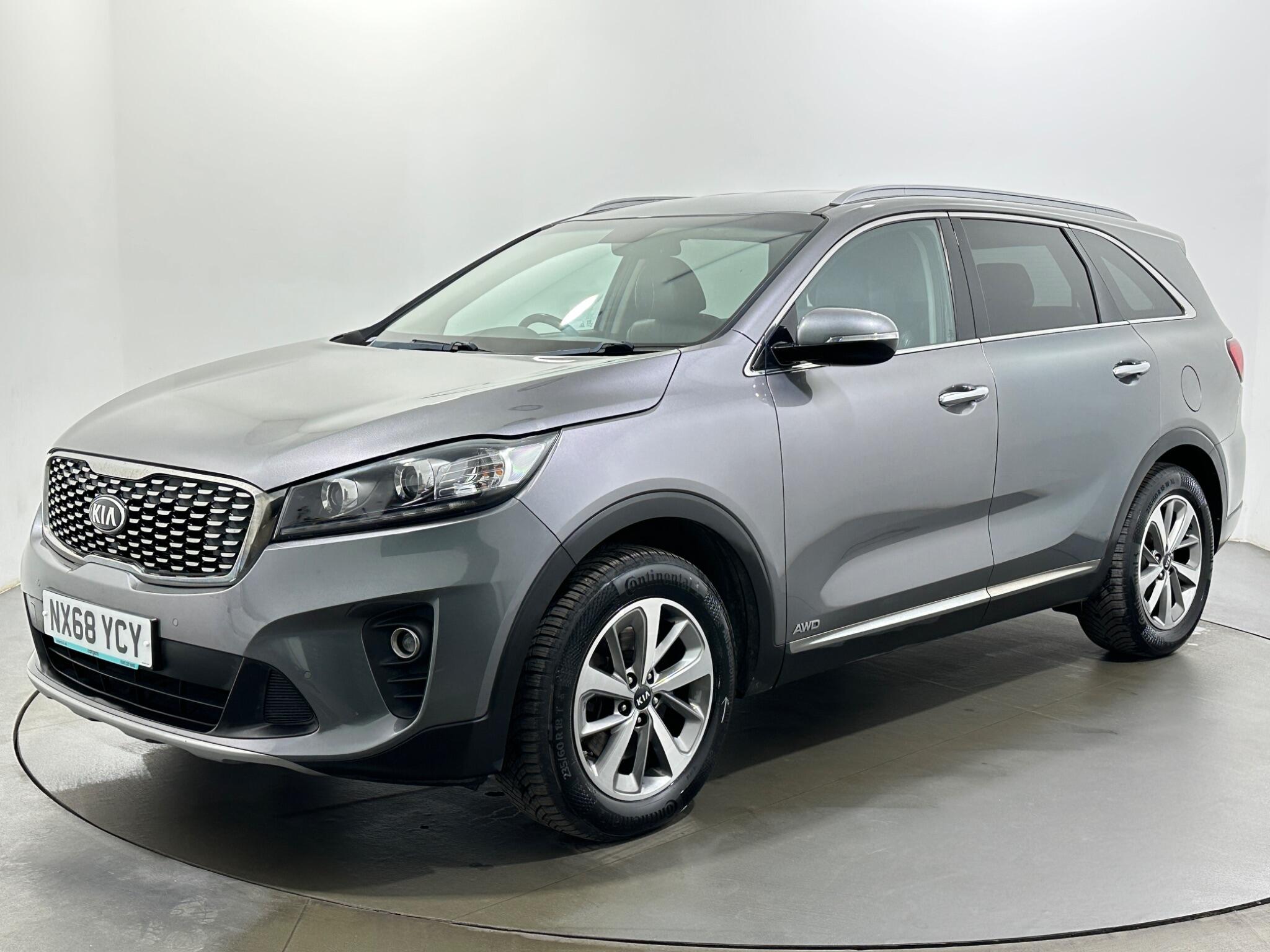 Kia Sorento view 4