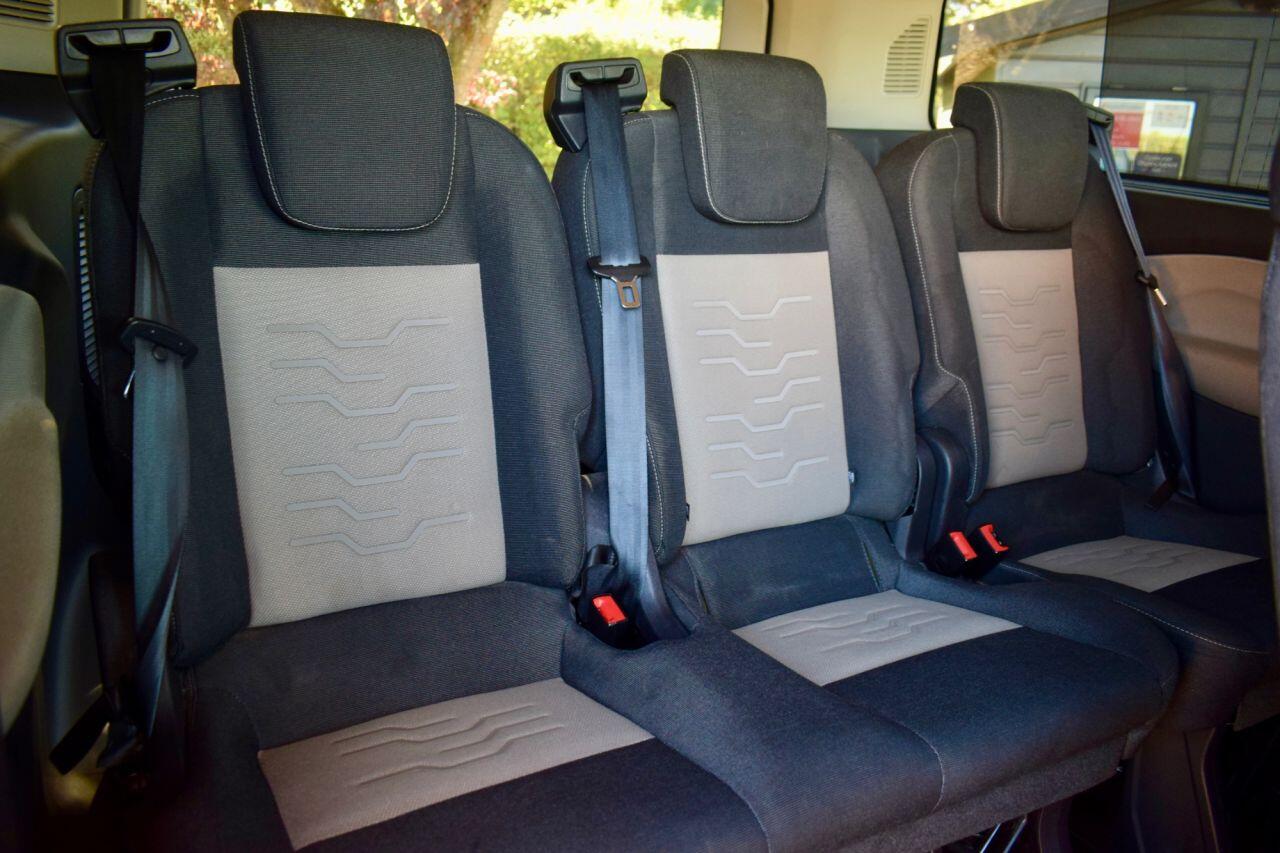 Ford Tourneo Custom view 30