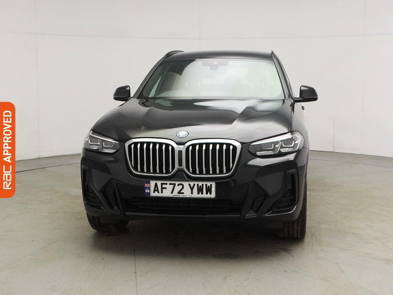 BMW X3 view 8