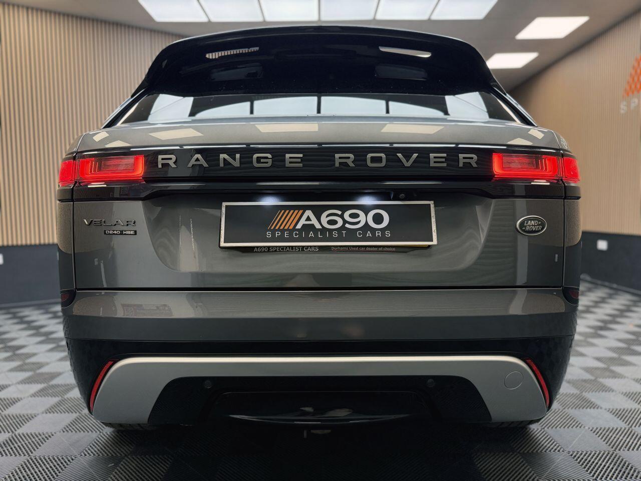 Land Rover Range Rover Velar view 14