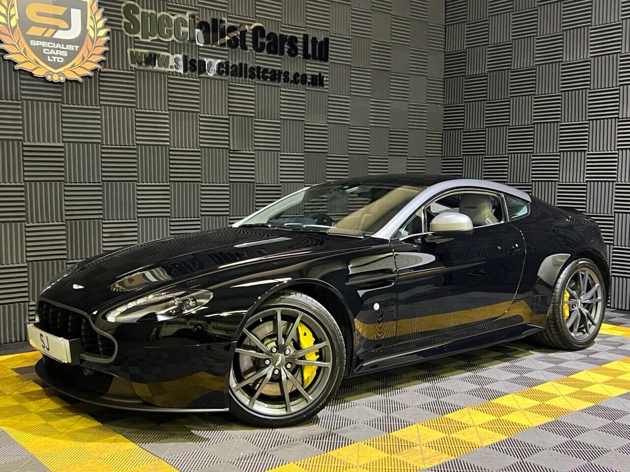 Aston Martin Vantage view 28