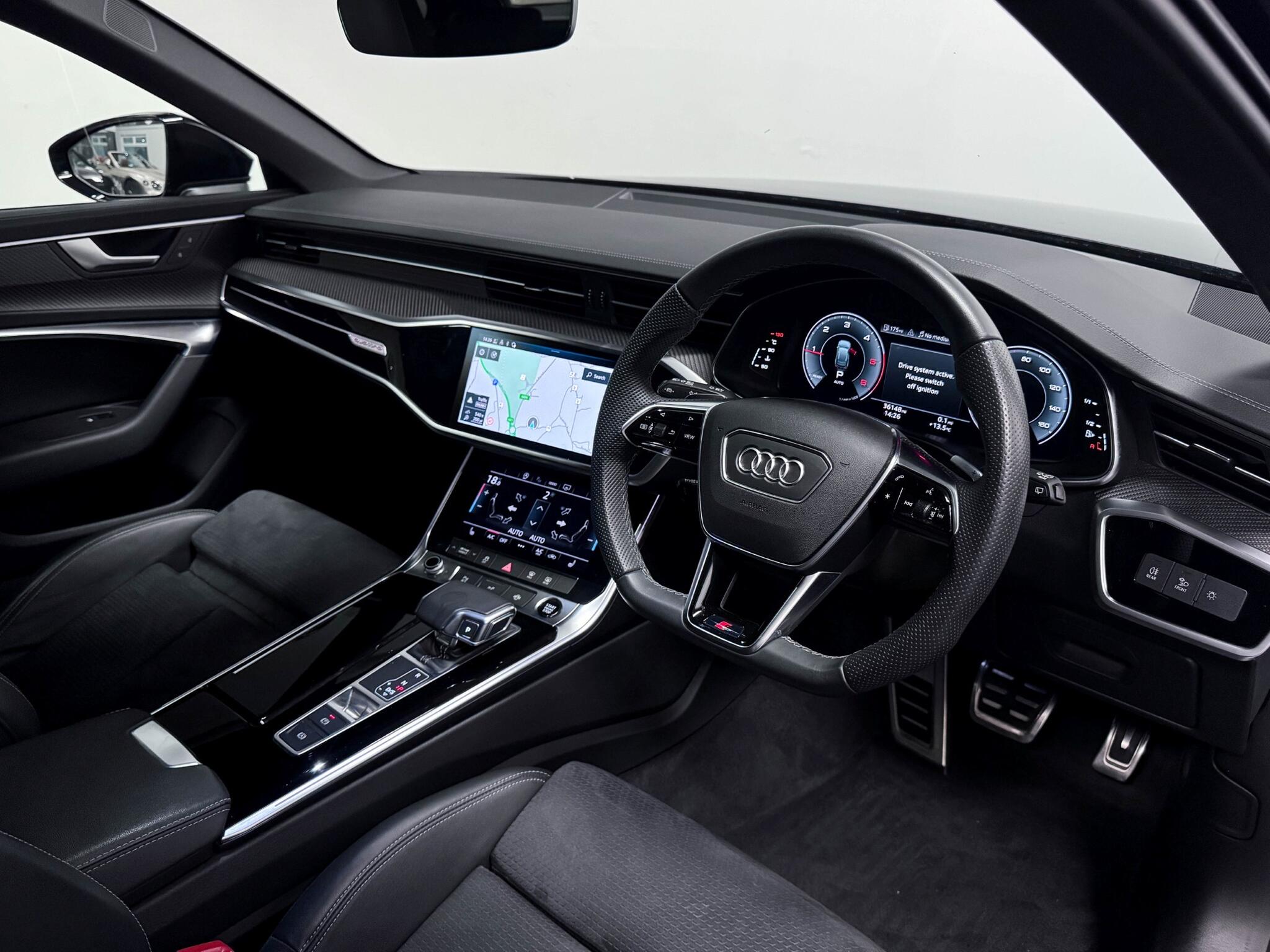 Audi A6 view 24