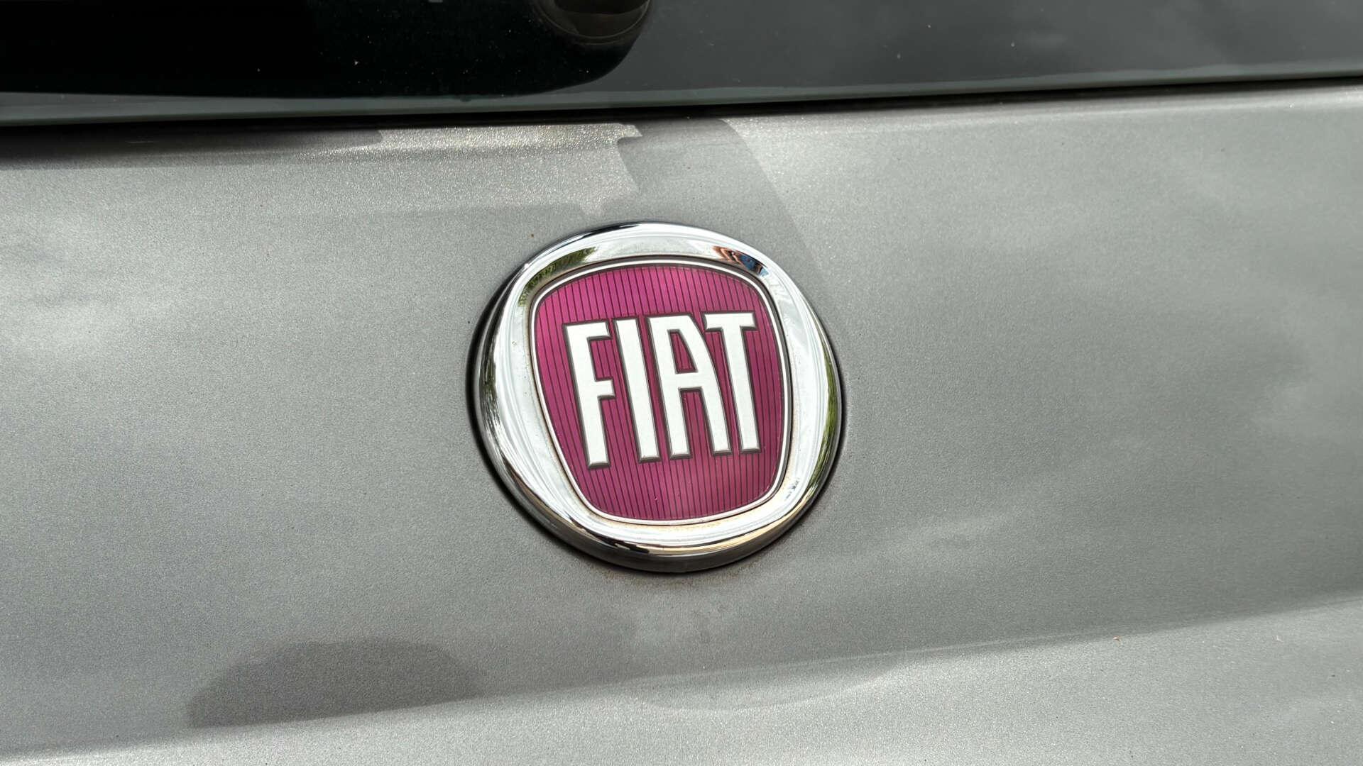 Fiat 500 view 34