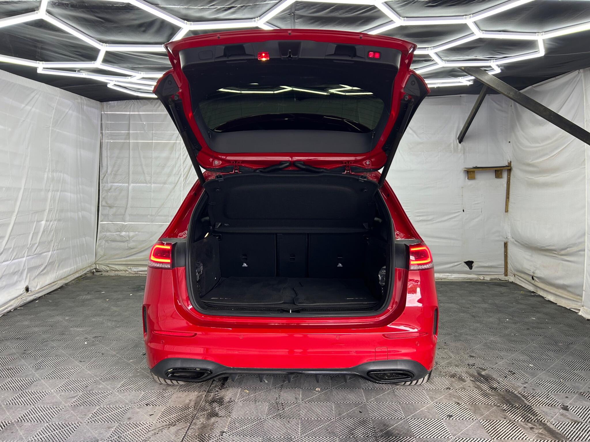 Mercedes-Benz B Class view 44