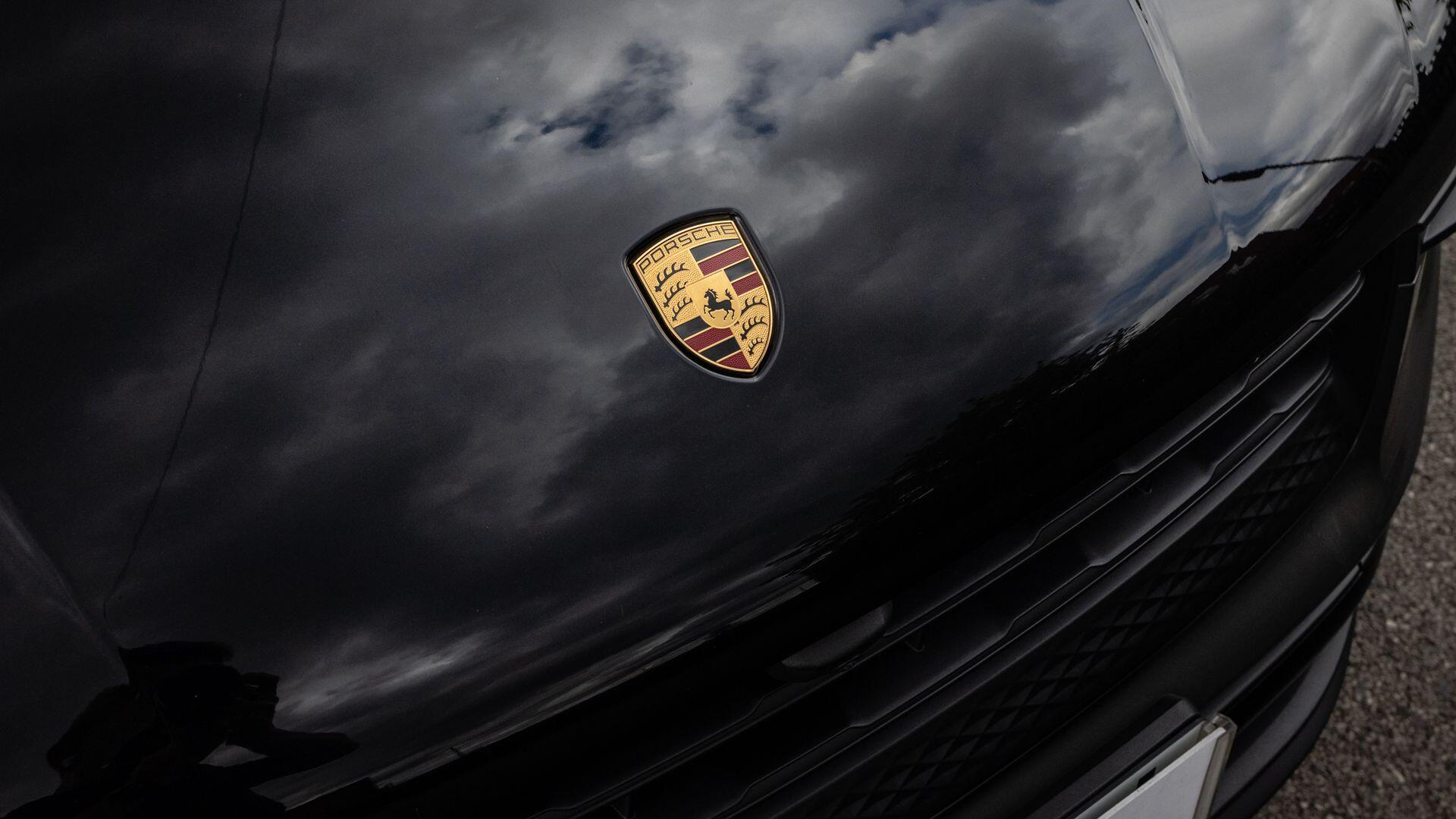 Porsche Macan view 26