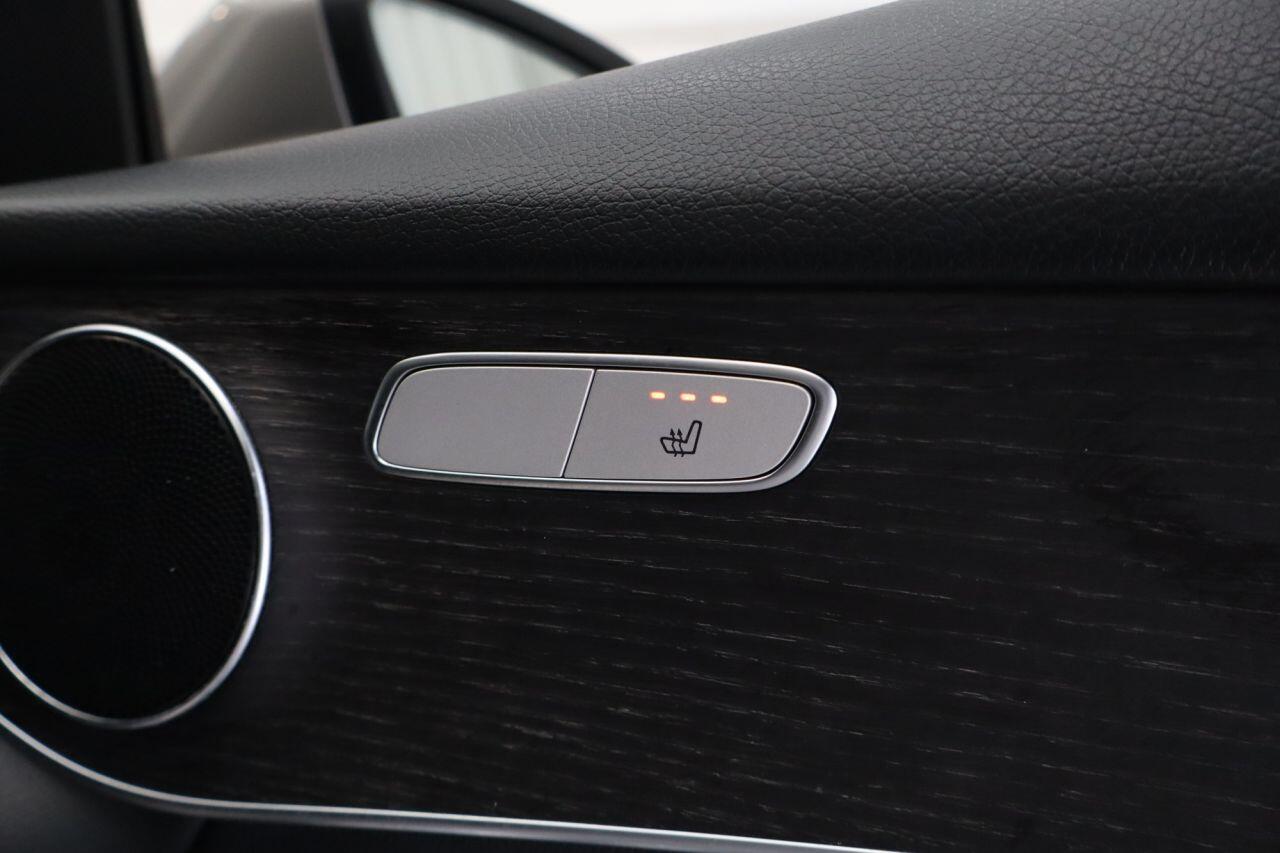 Mercedes-Benz GLC view 14