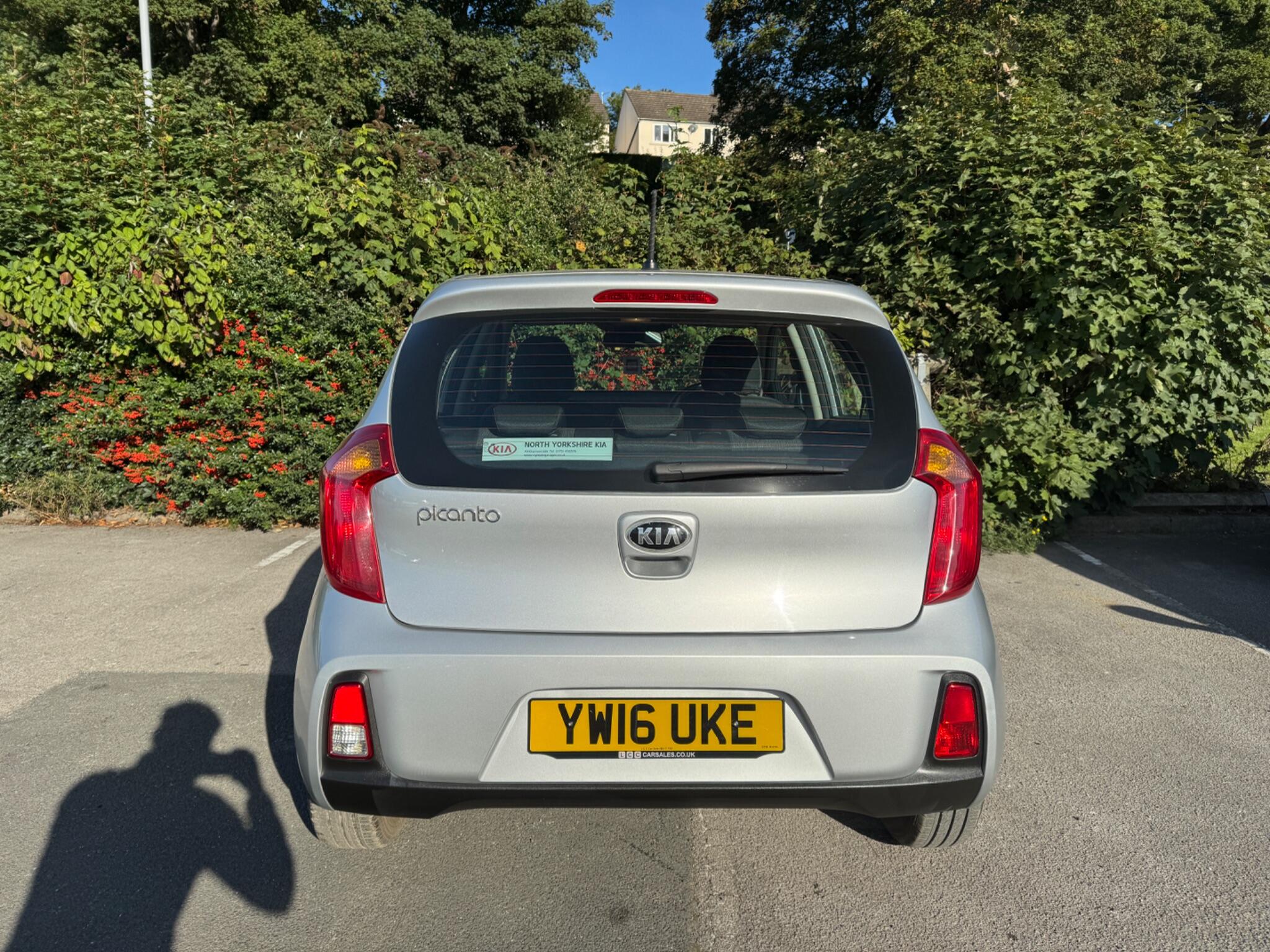Kia Picanto view 8