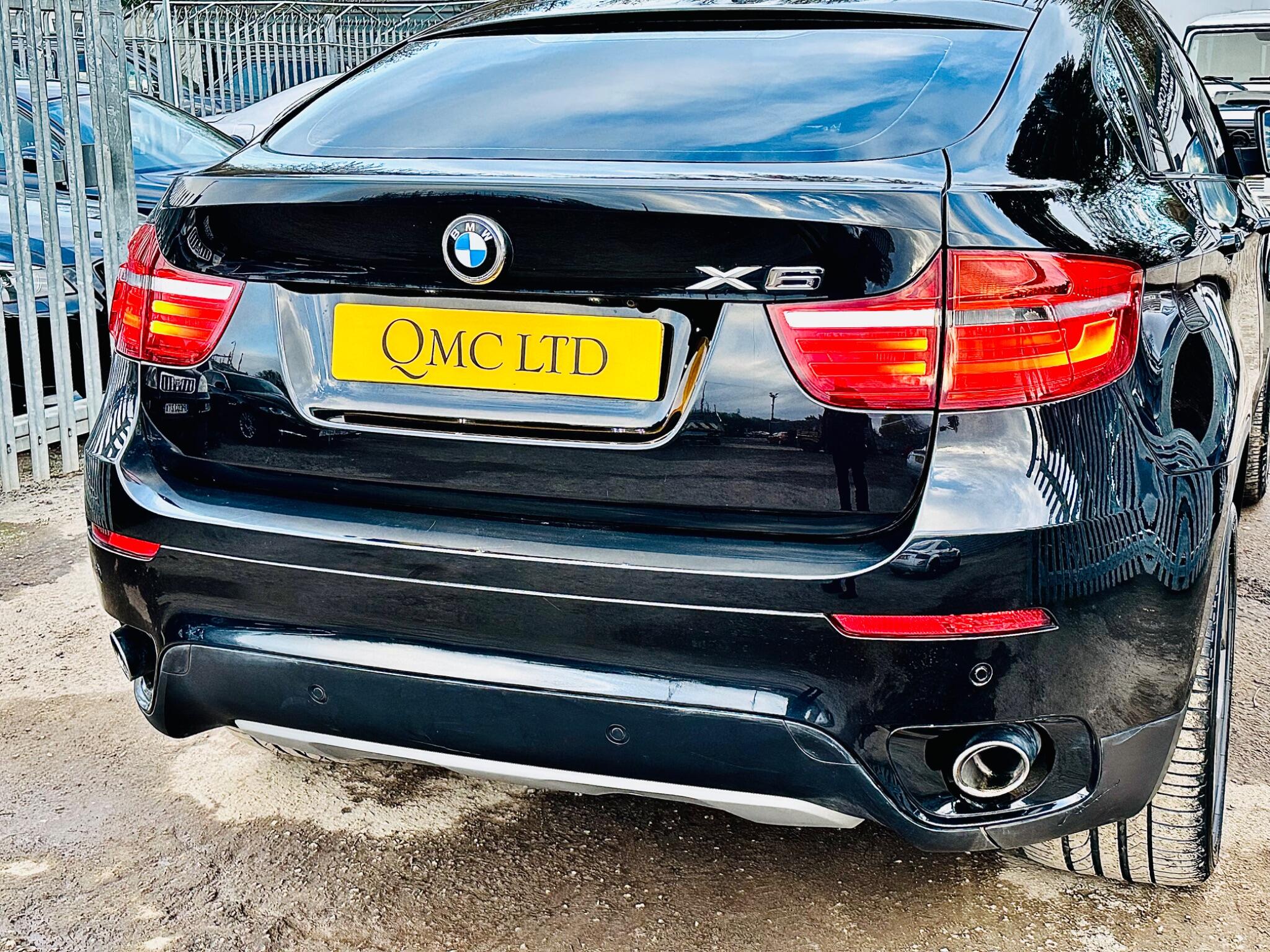 BMW X6 view 13