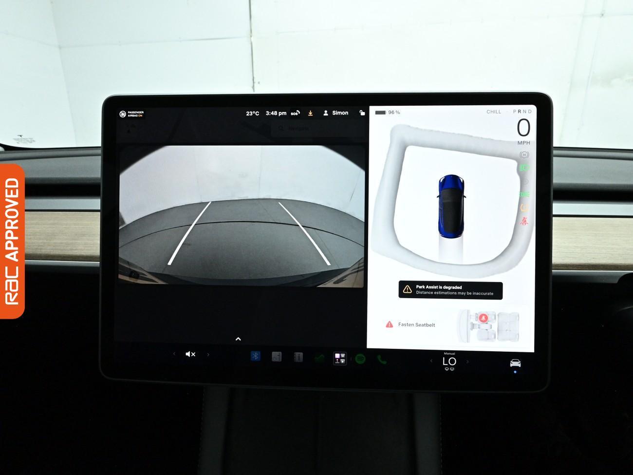 Tesla Model 3 view 3