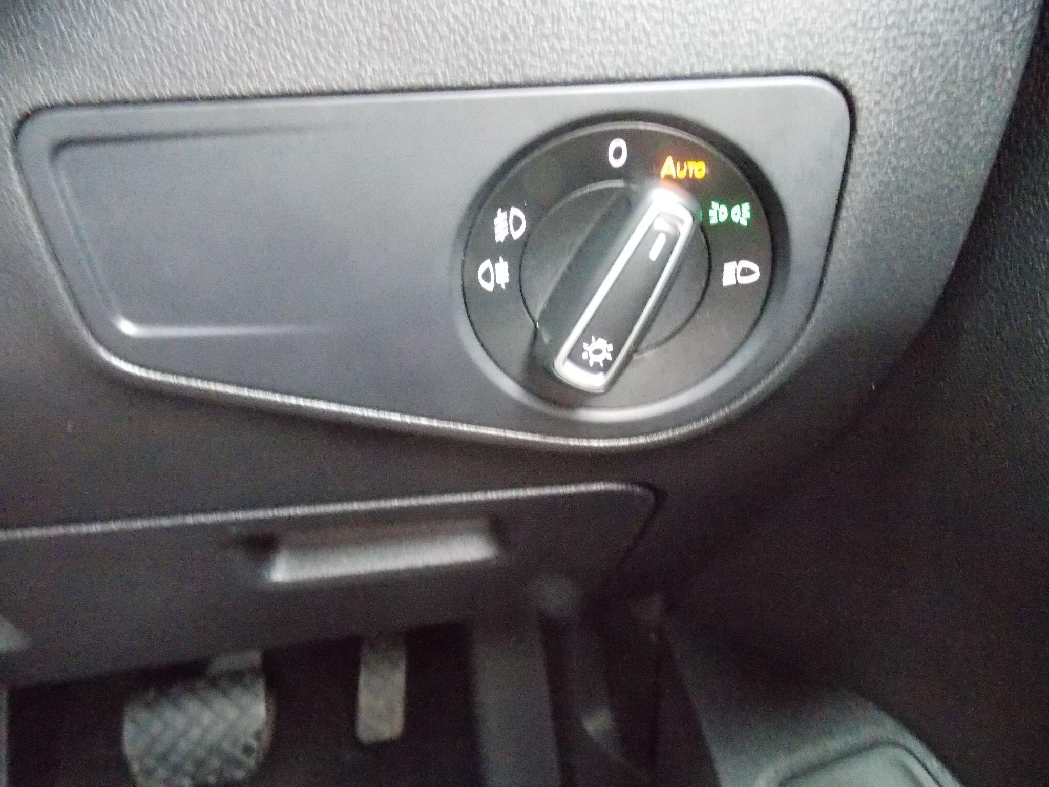 Volkswagen Tiguan view 89