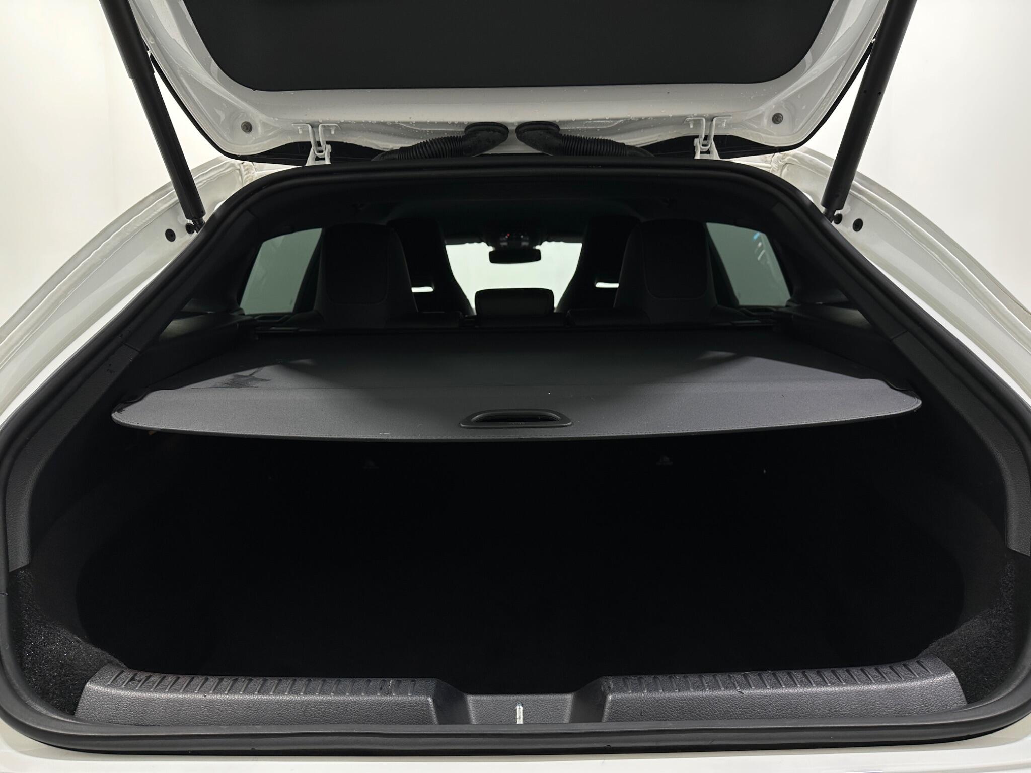 Mercedes-Benz Cla view 49