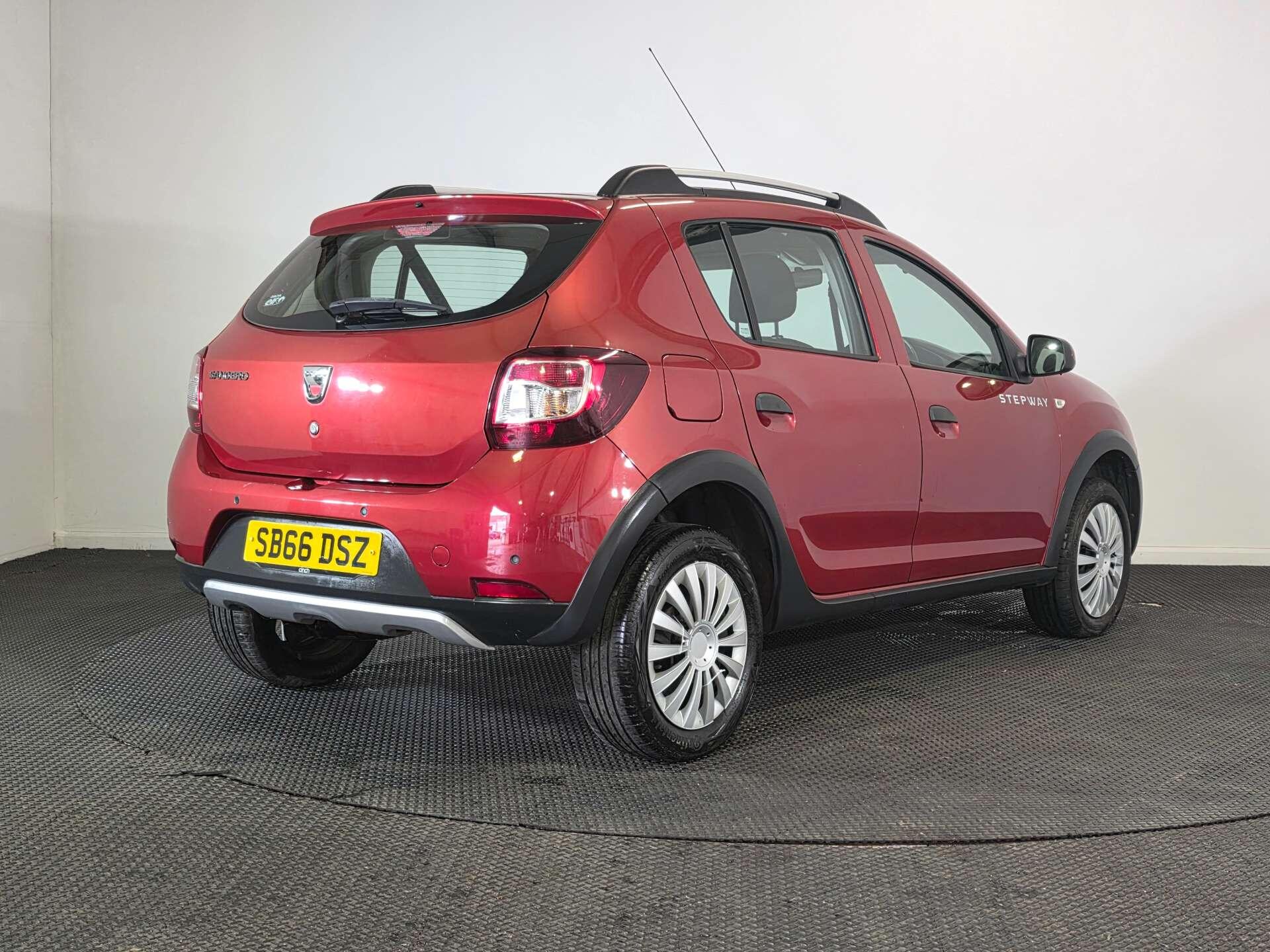 Dacia Sandero view 7