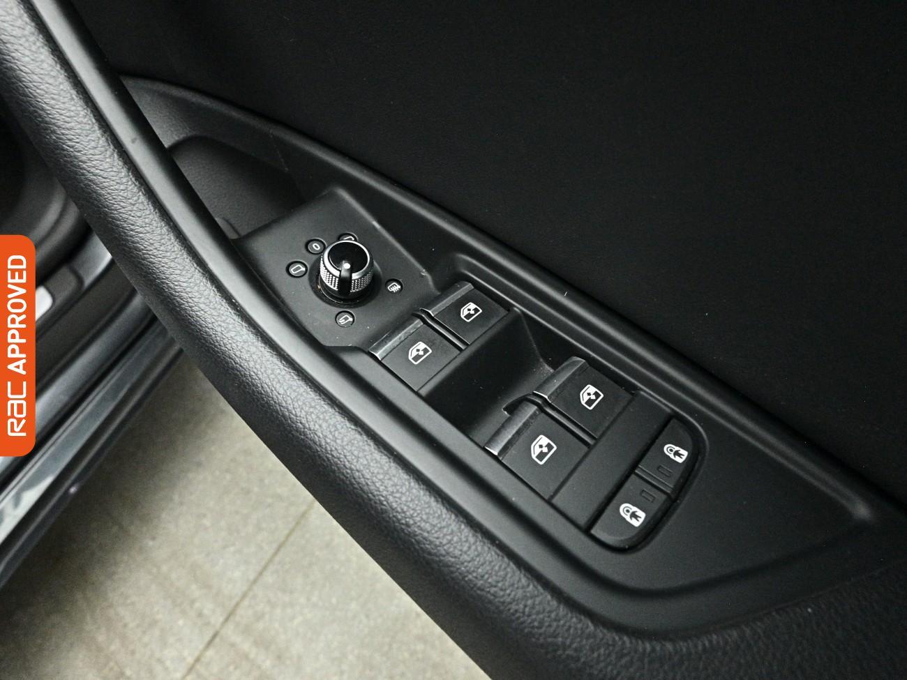 Audi A5 view 27