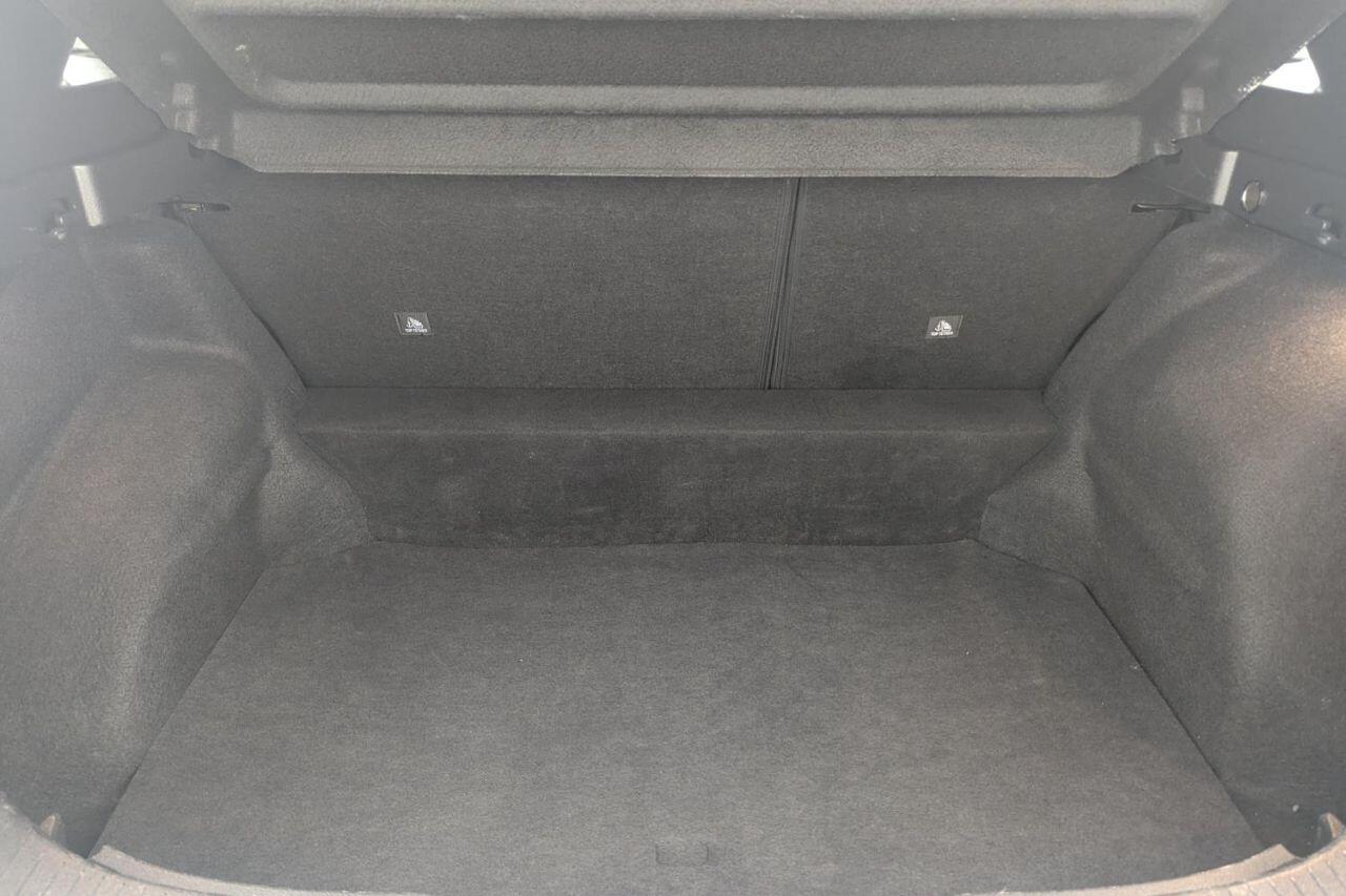 Nissan Qashqai view 19