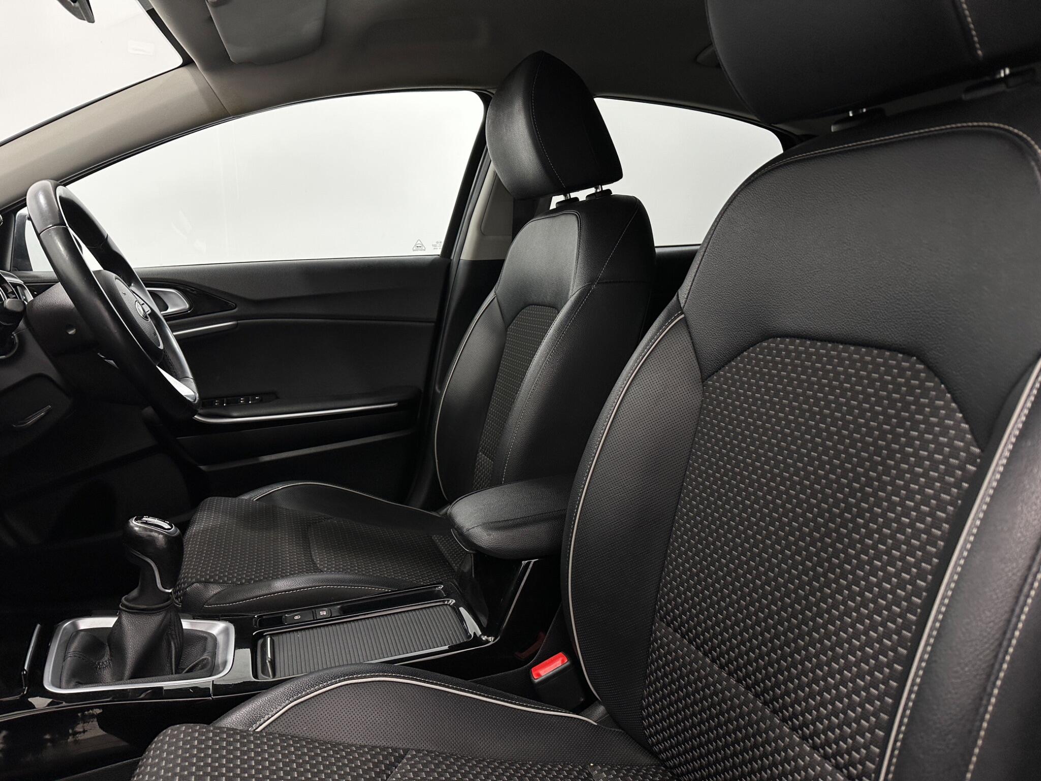 Kia Xceed view 33