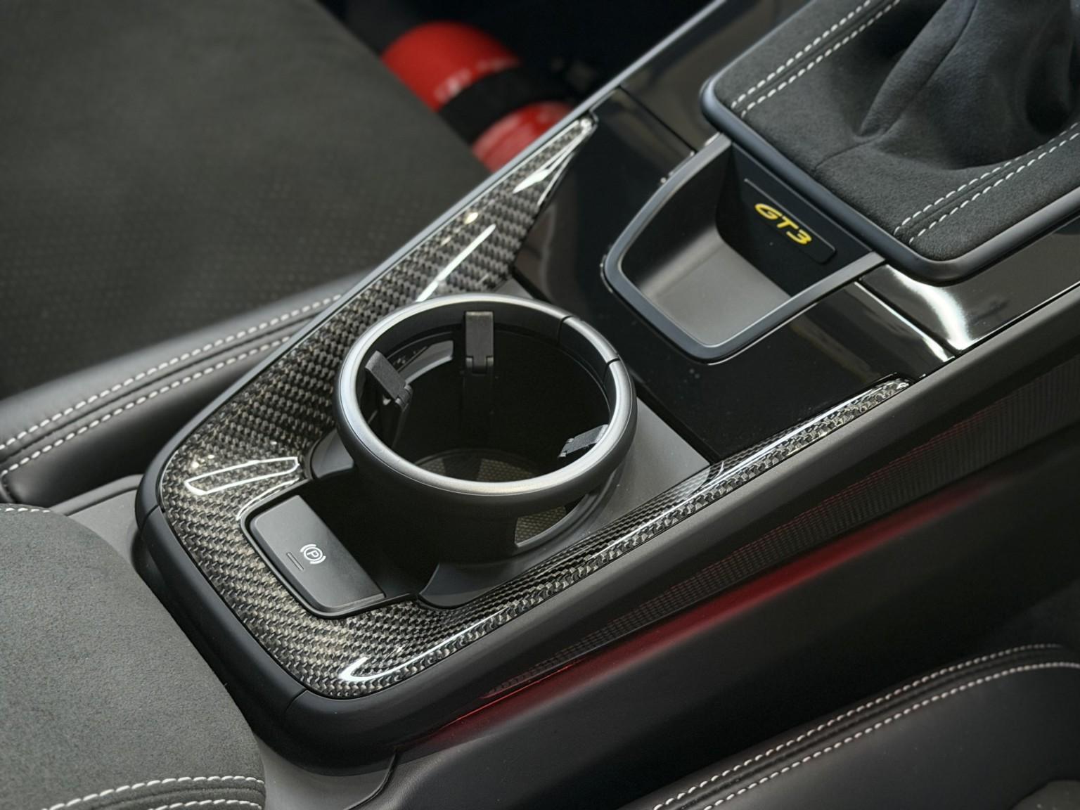 Porsche 911 view 52