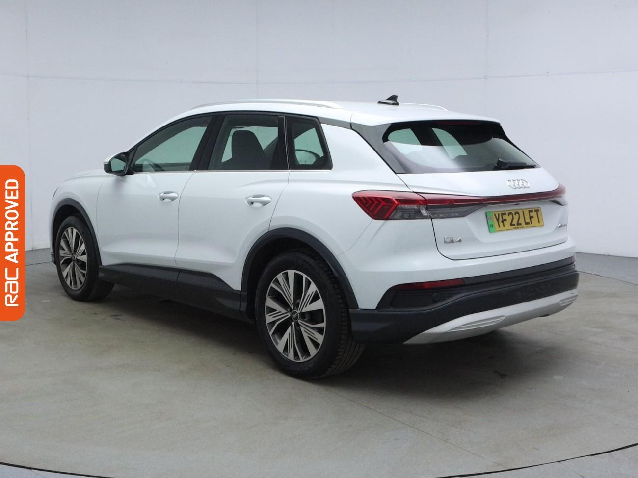 Audi Q4 E-Tron view 5