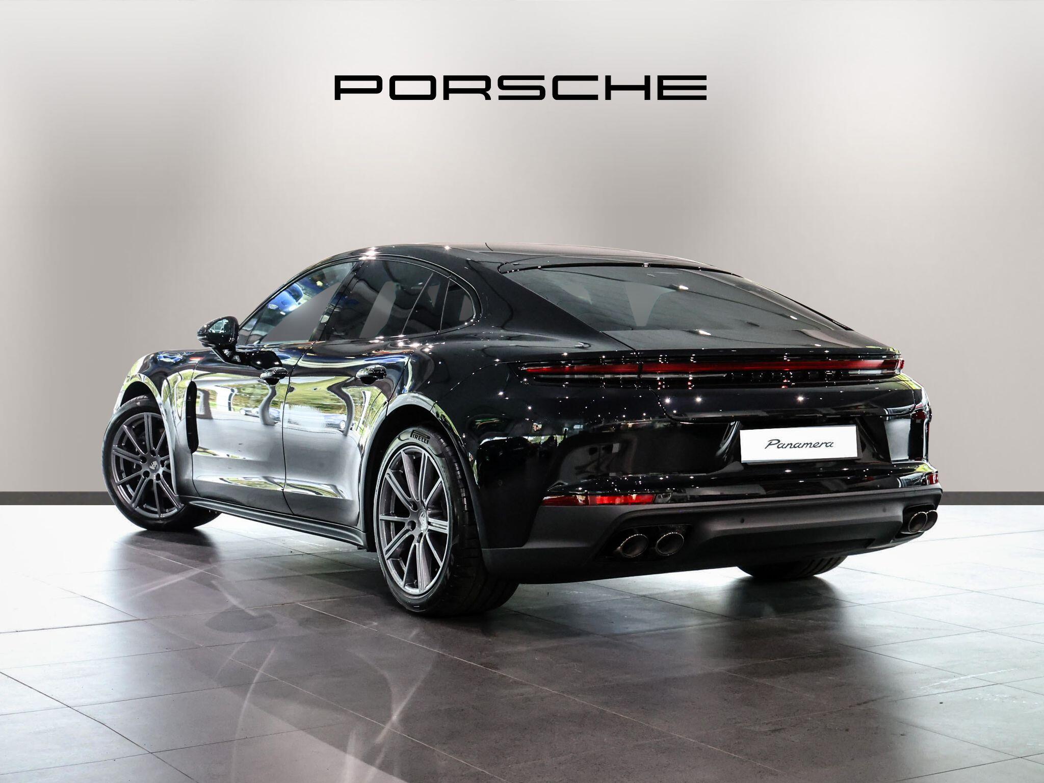 Porsche Panamera view 34