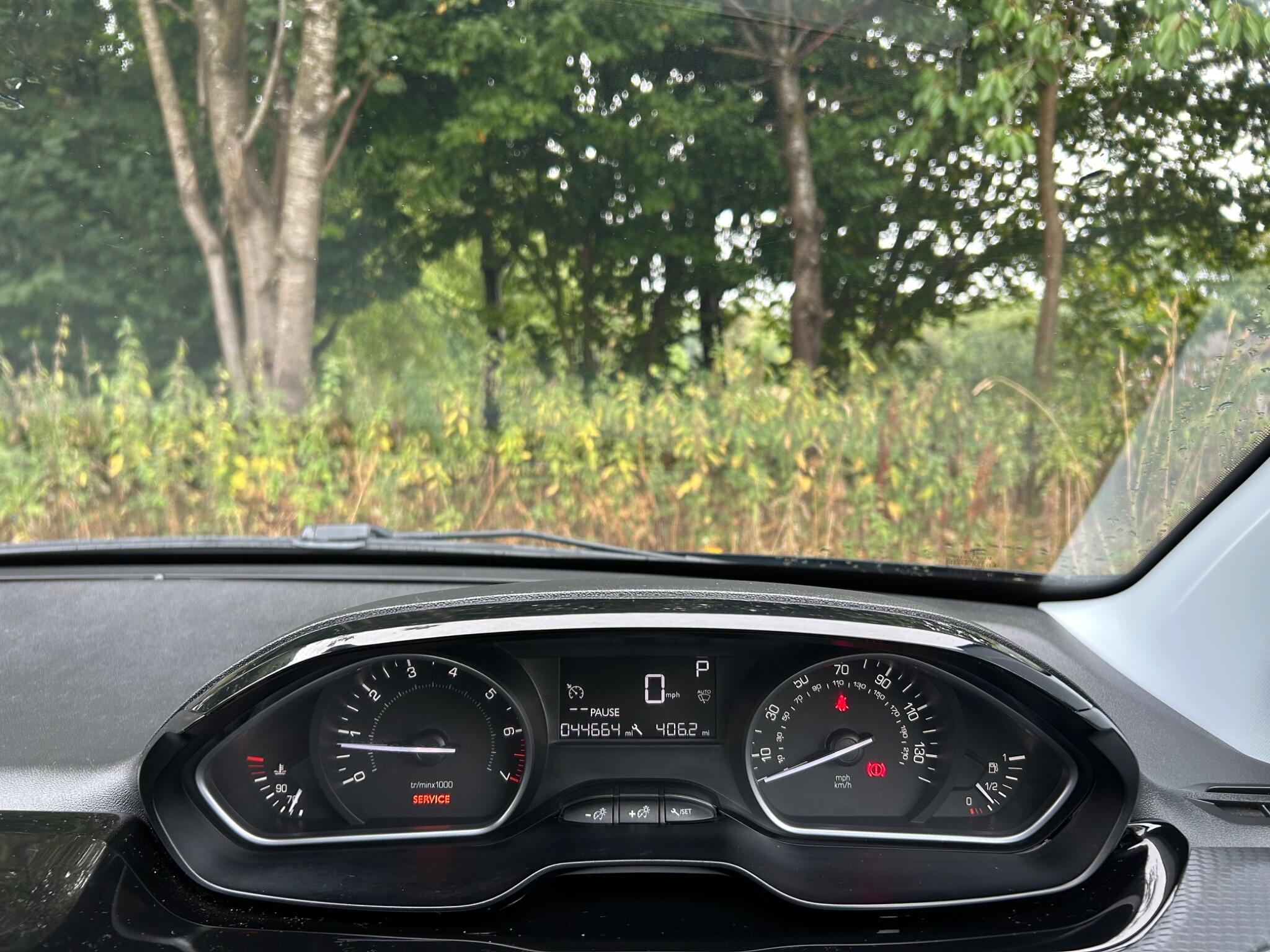 Peugeot 208 view 43