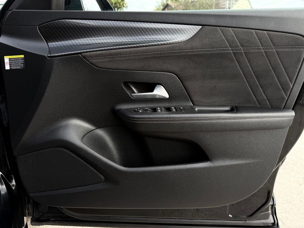 Vauxhall Mokka Electric view 14