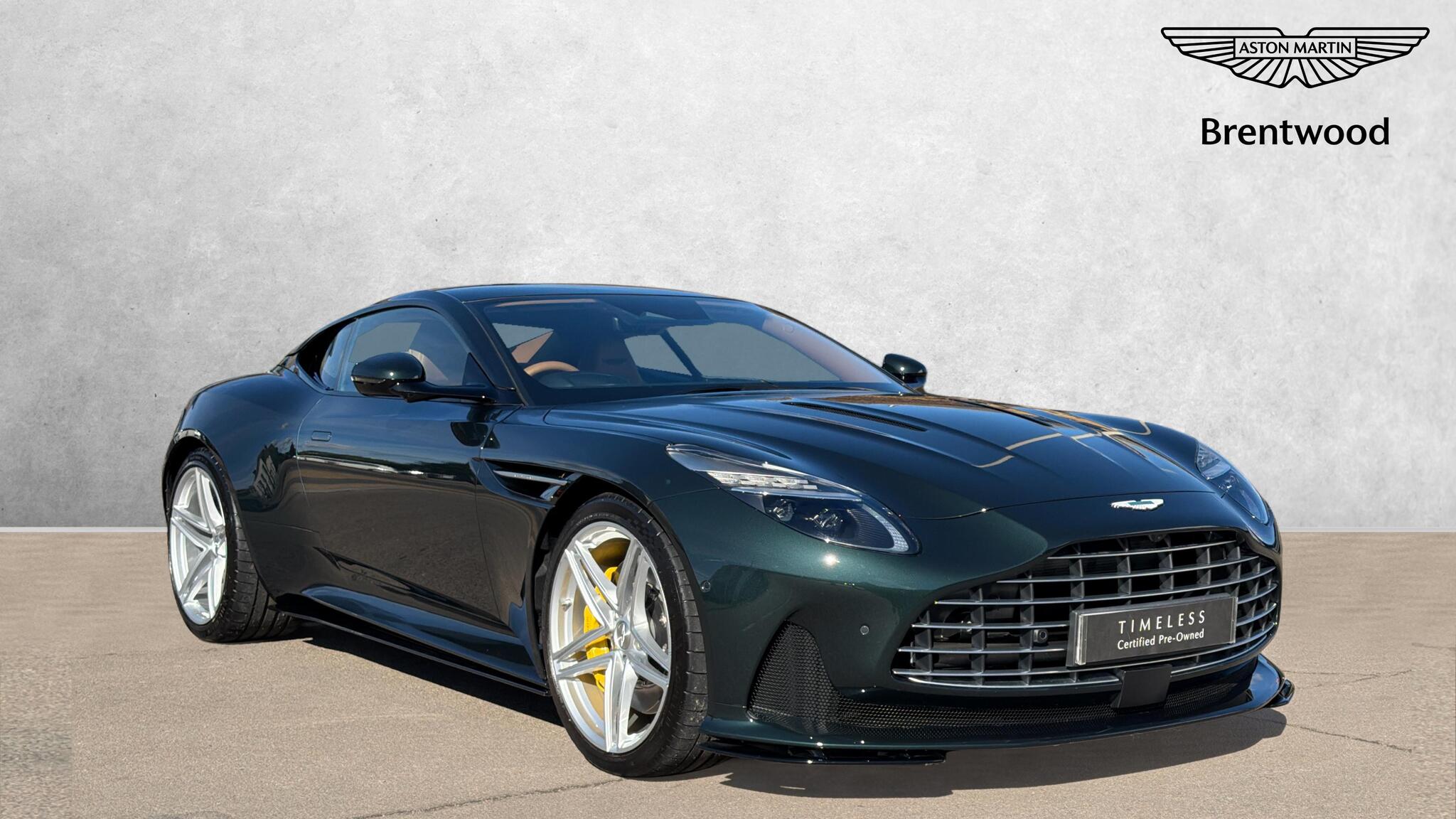 Aston Martin DB12