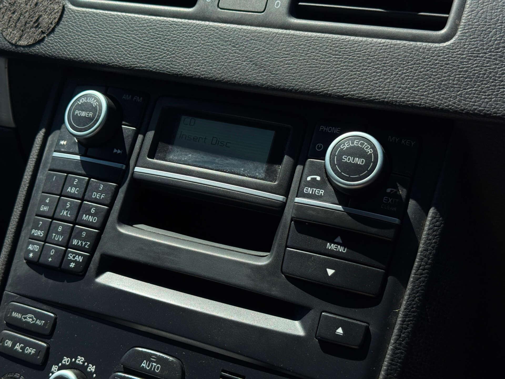 Volvo XC90 view 63