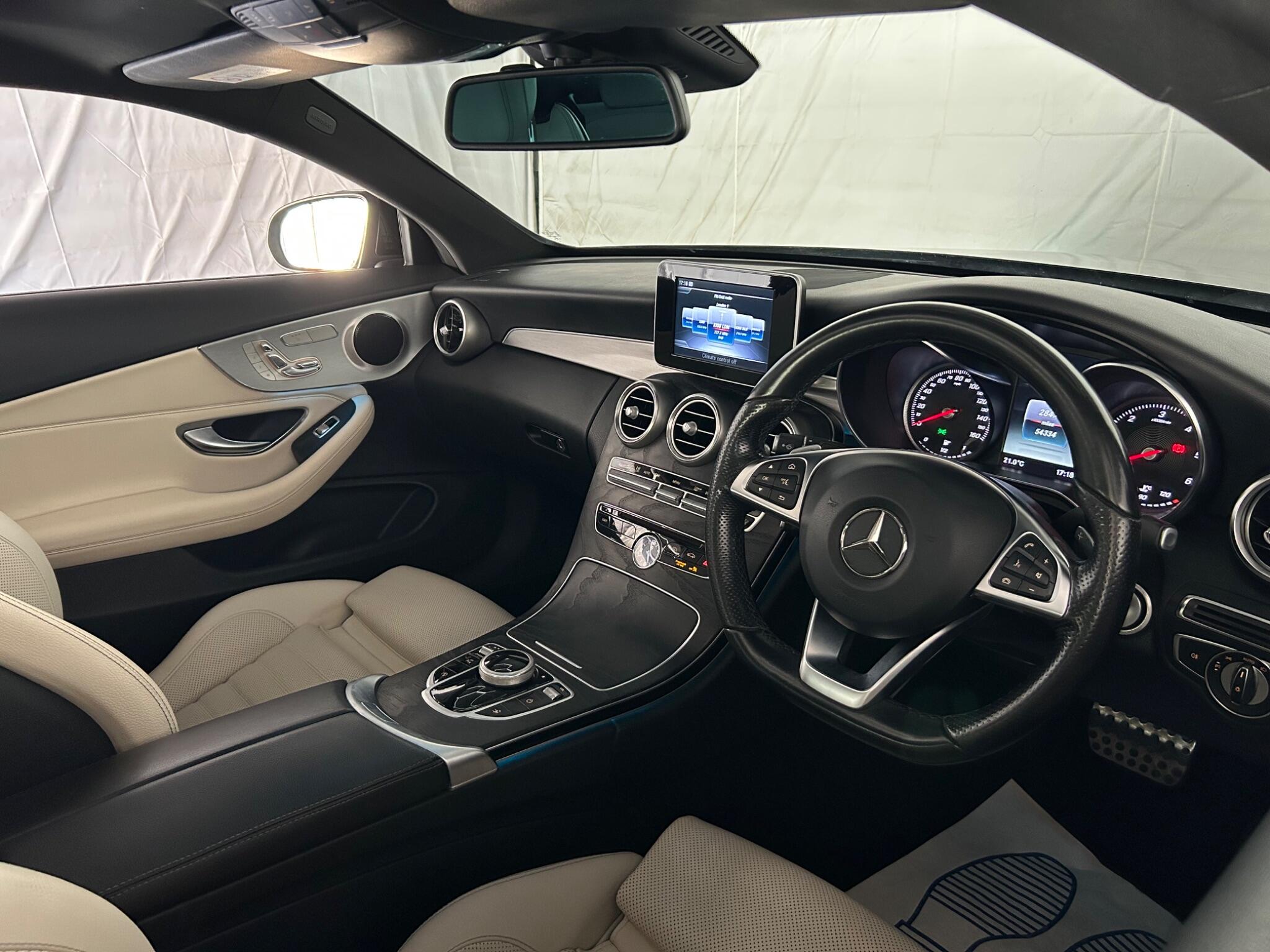 Mercedes-Benz C-Class view 19