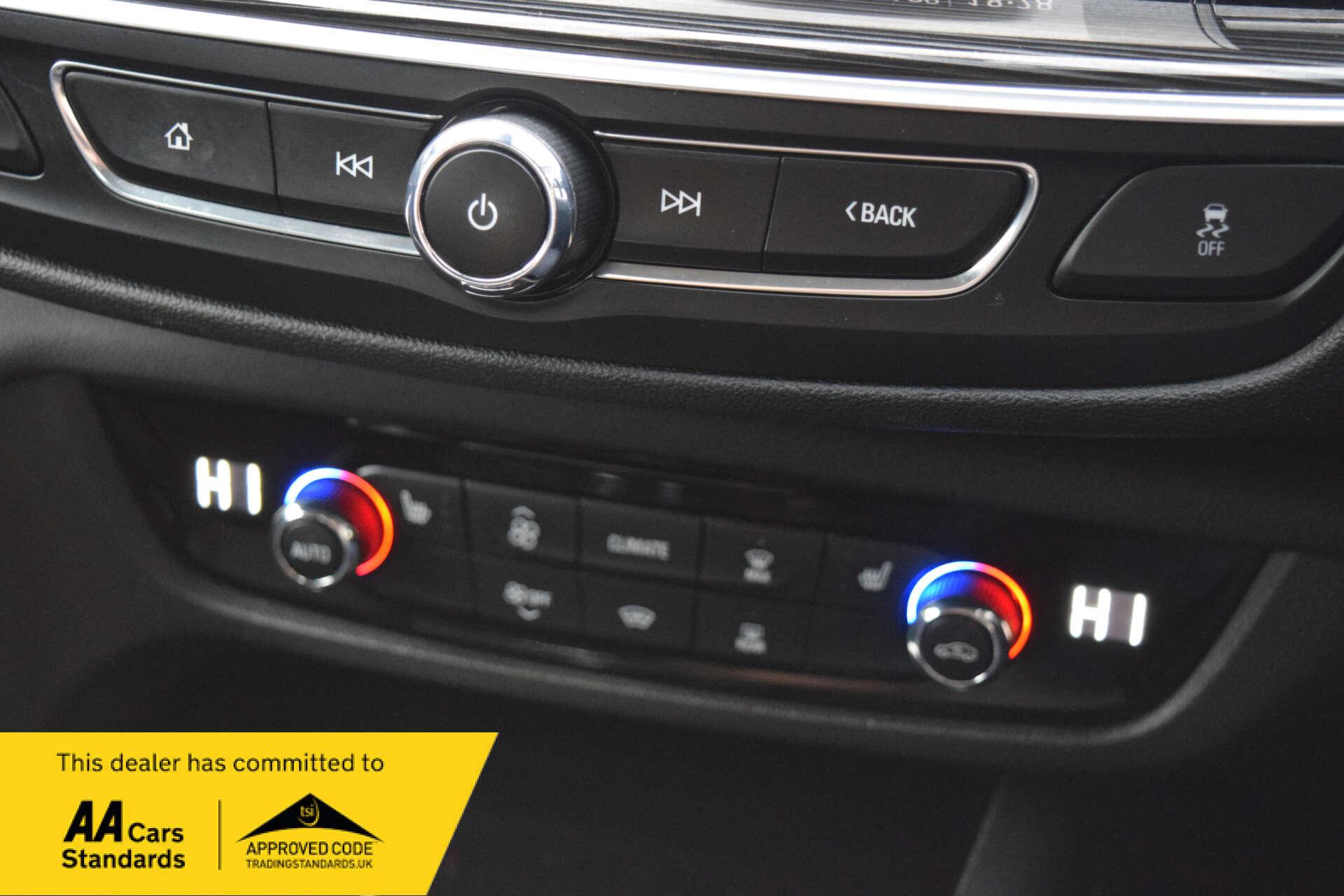 Vauxhall Insignia view 55