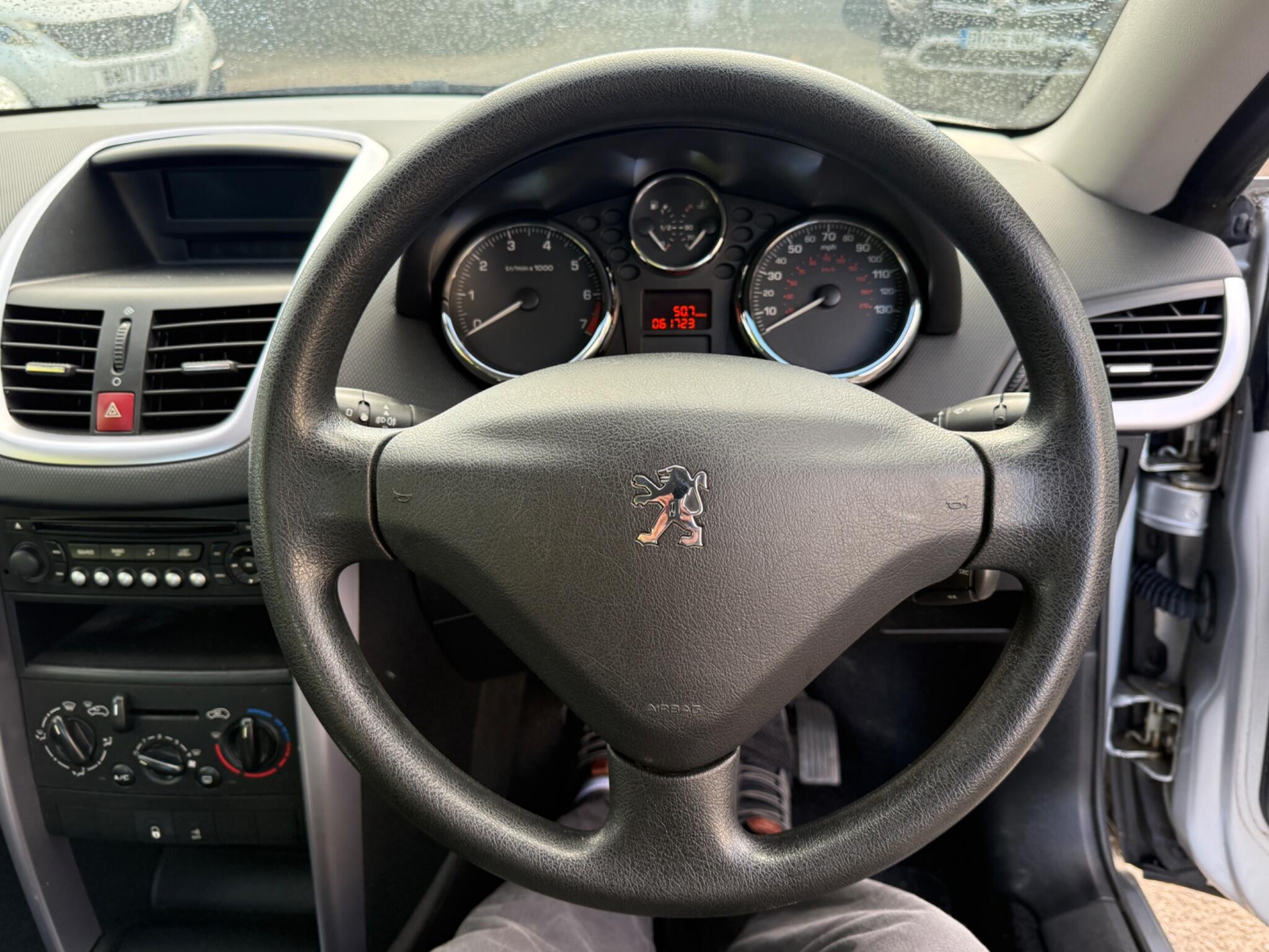 Peugeot 207 CC - Image 29