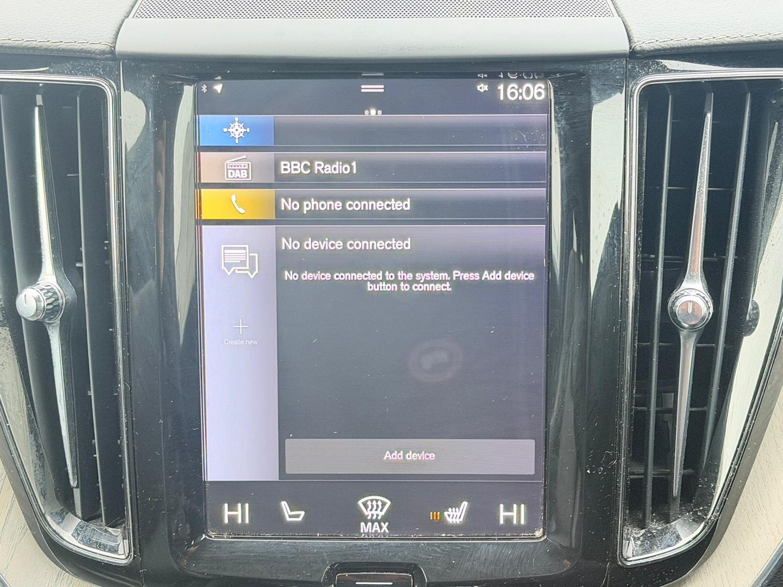 Volvo XC60 view 26