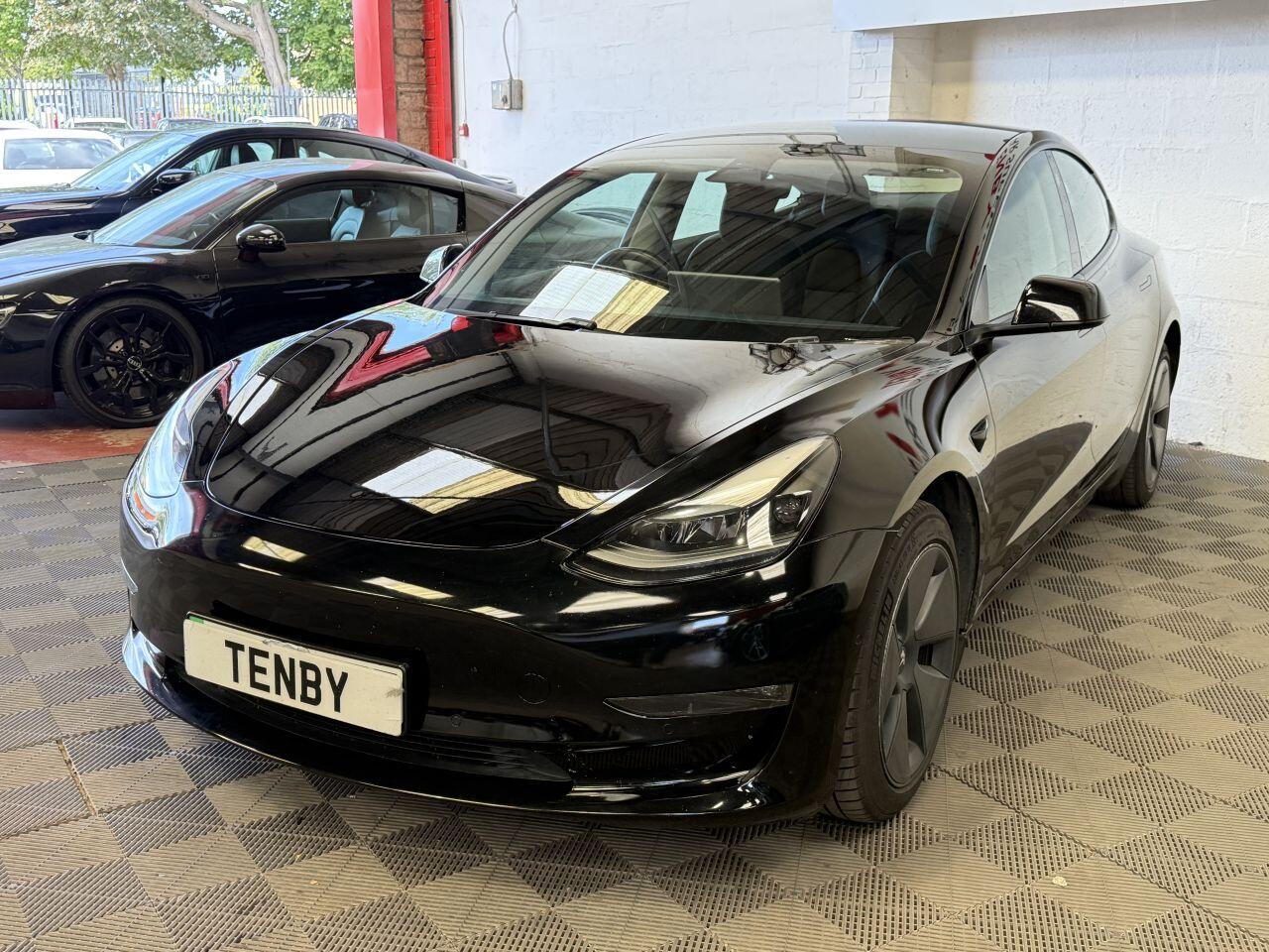 Tesla Model 3 view 5