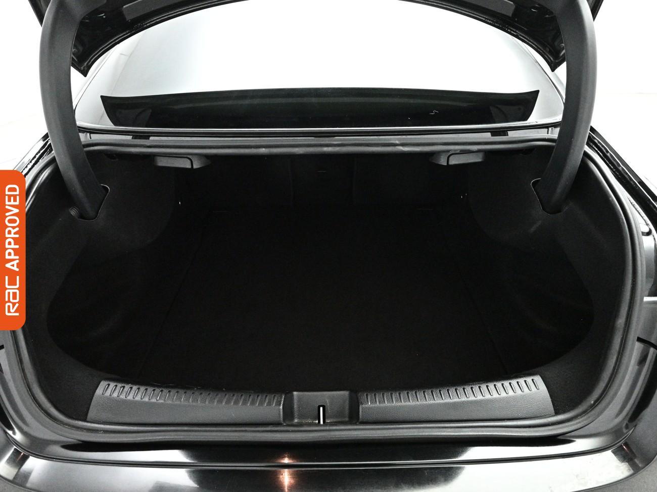 Mercedes-Benz CLA view 26