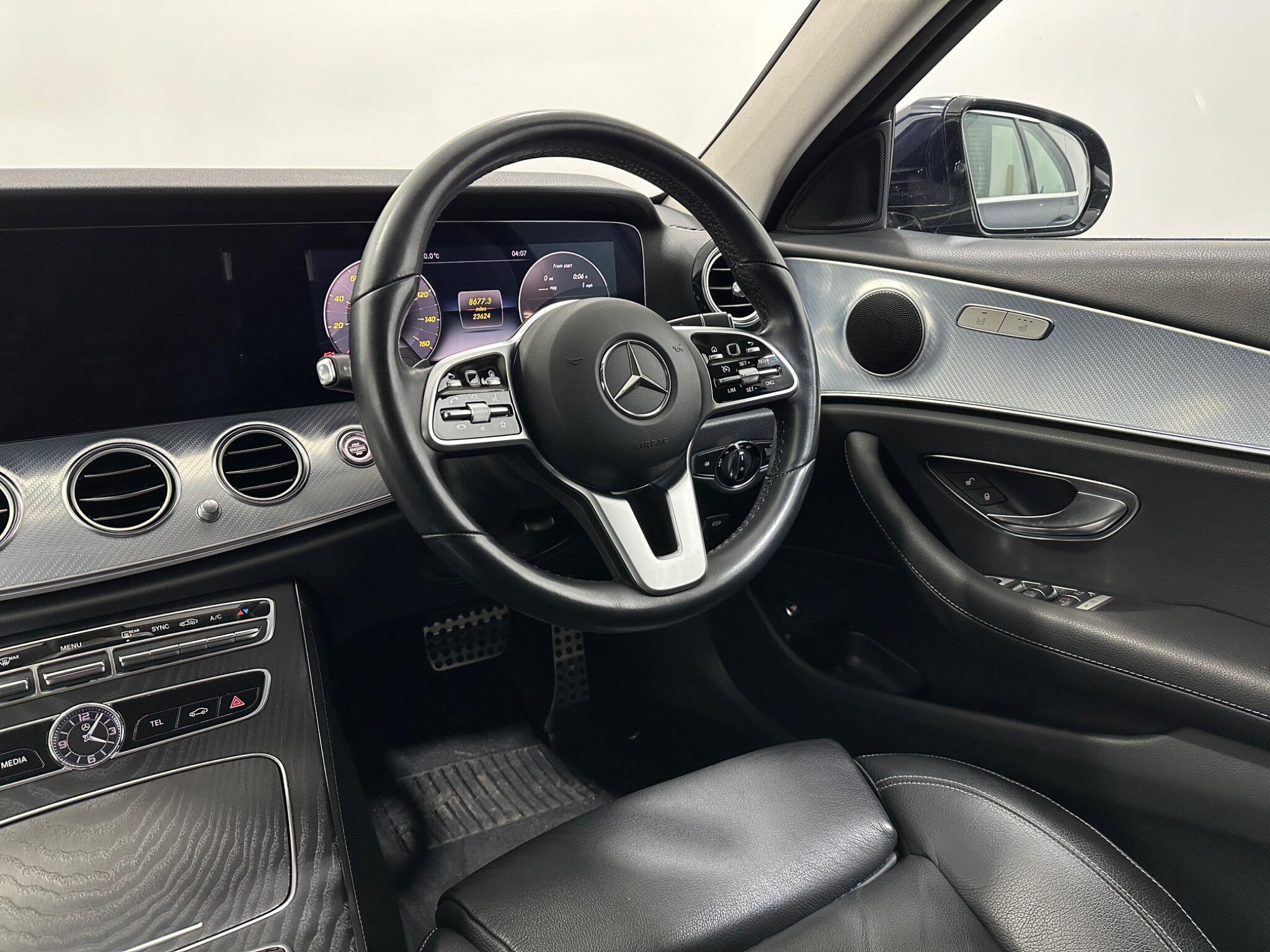 Mercedes-Benz E-Class view 12