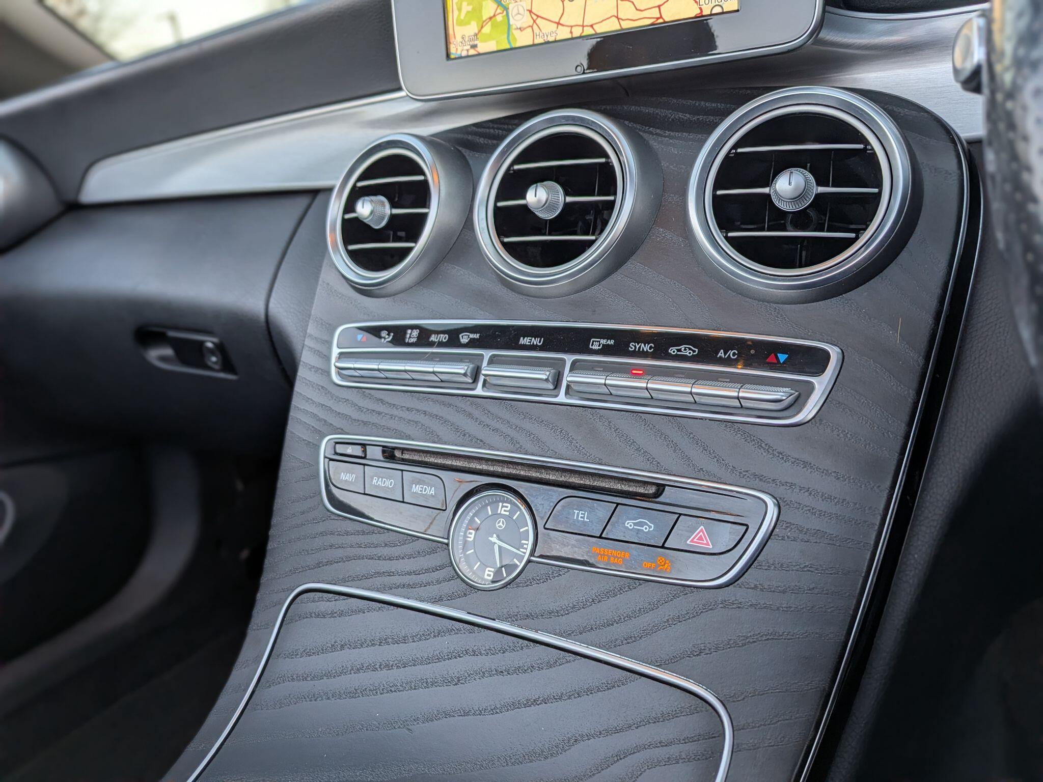 Mercedes-Benz C Class view 57