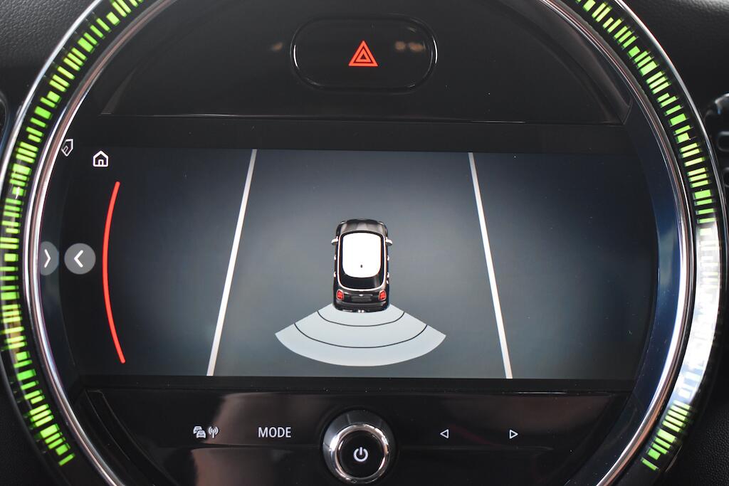 Mini Cooper view 16